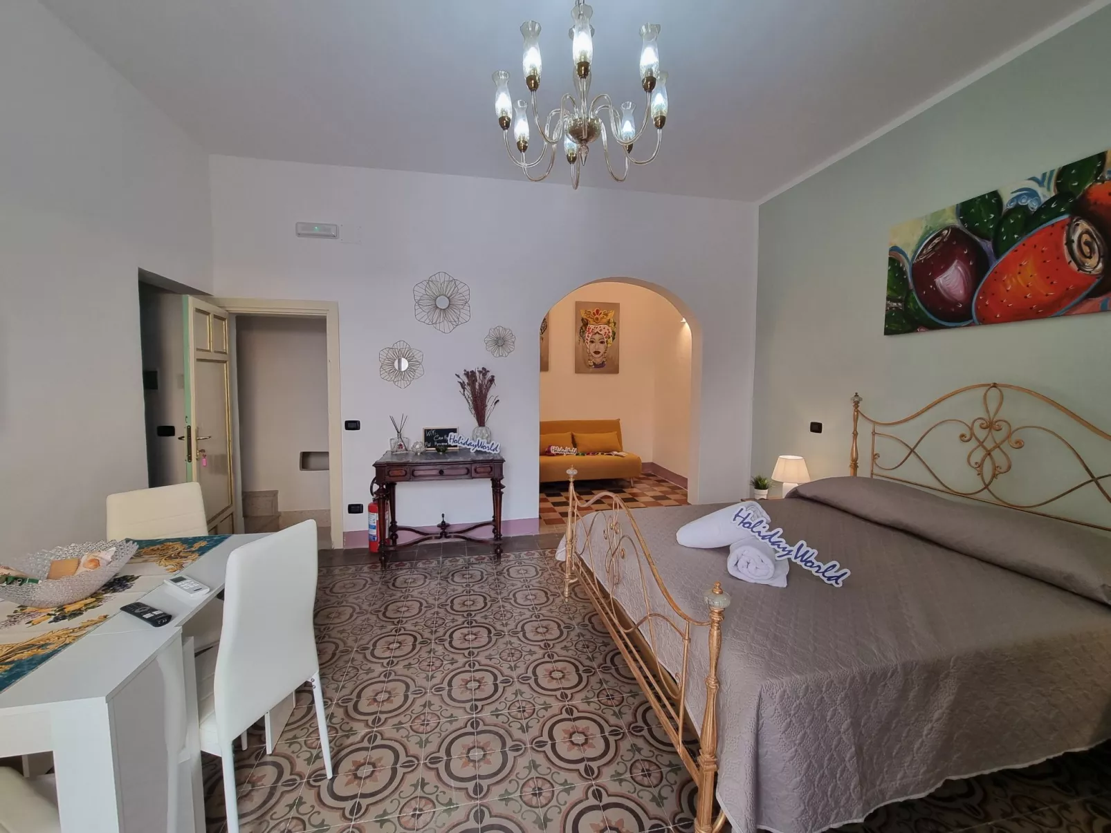 Donna Emma von Holiday World-Binnen