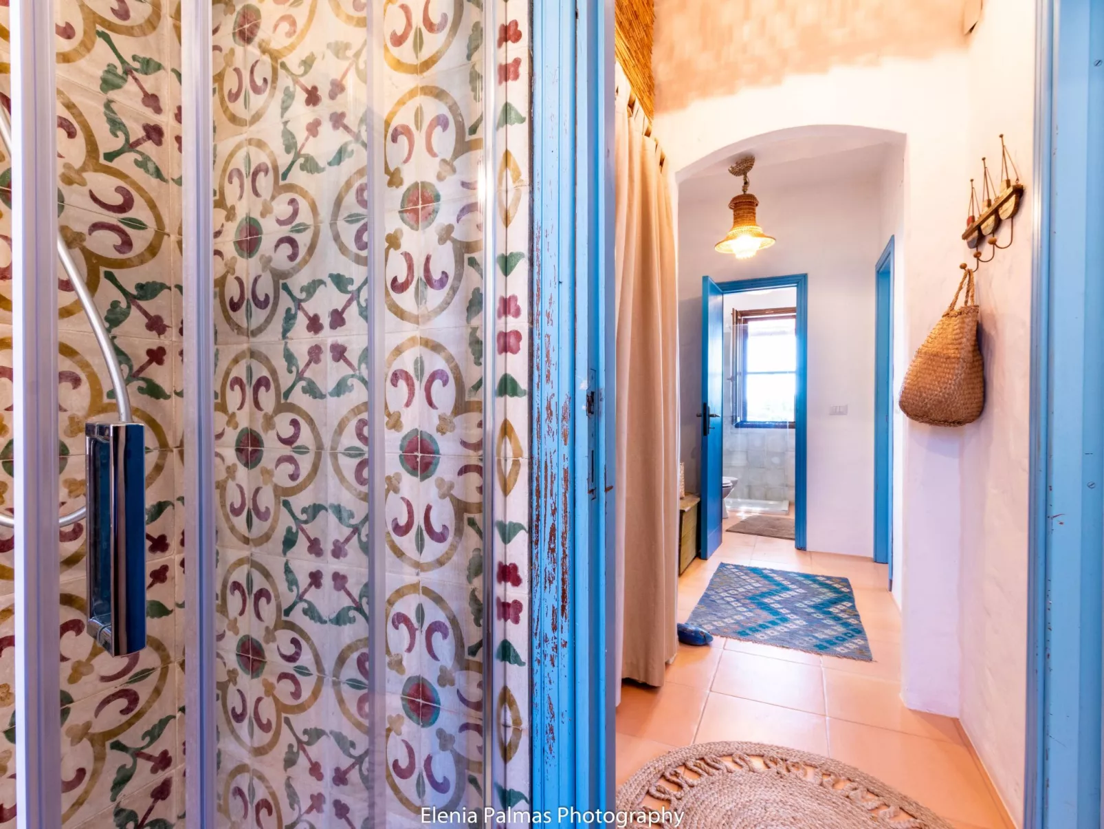 Haus in Sant'antioco mit überdachtem Parkplatz-Image-tags.info