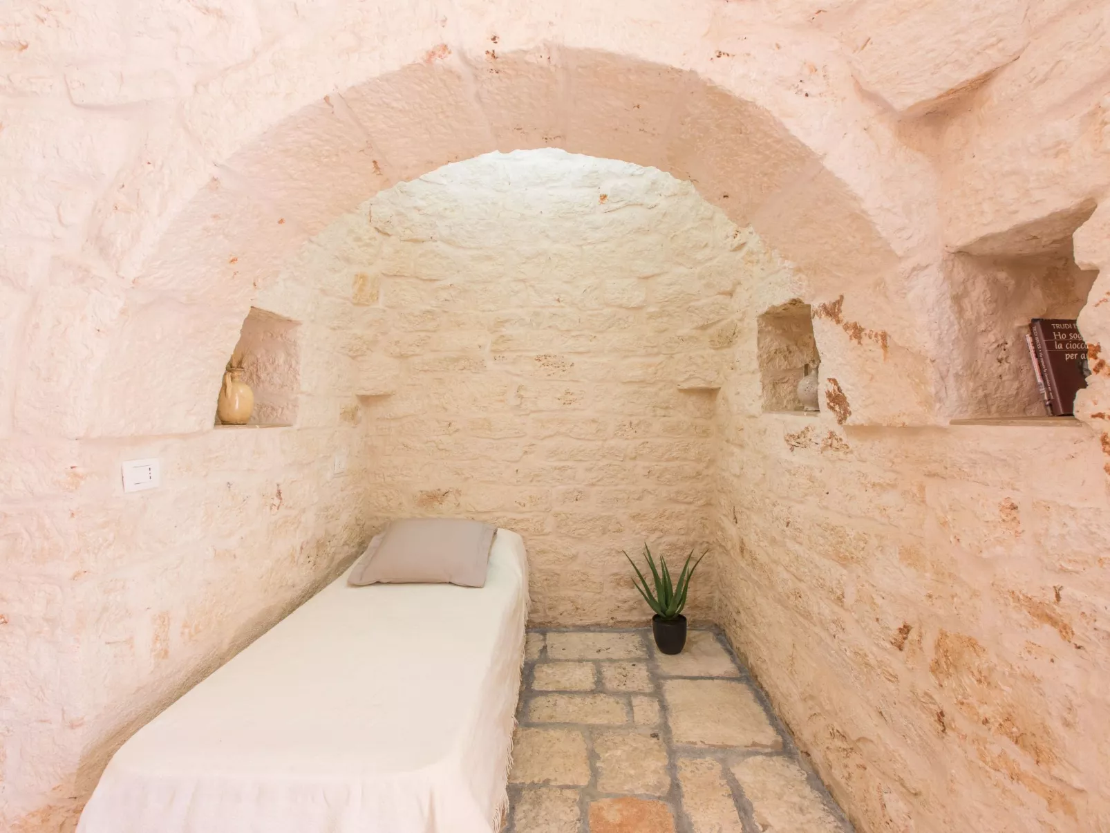 Trullo die Riesenpappel-Binnen