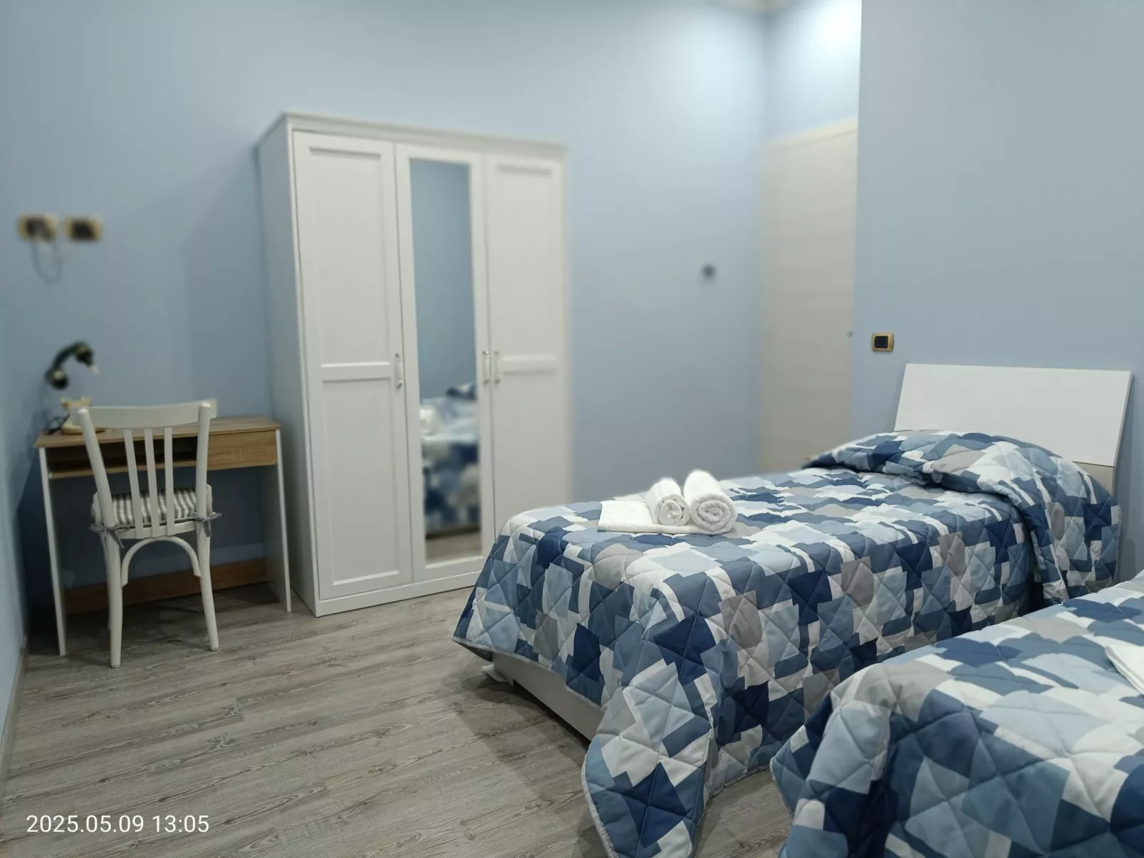 Flach 'Mary'-Image-tags.info