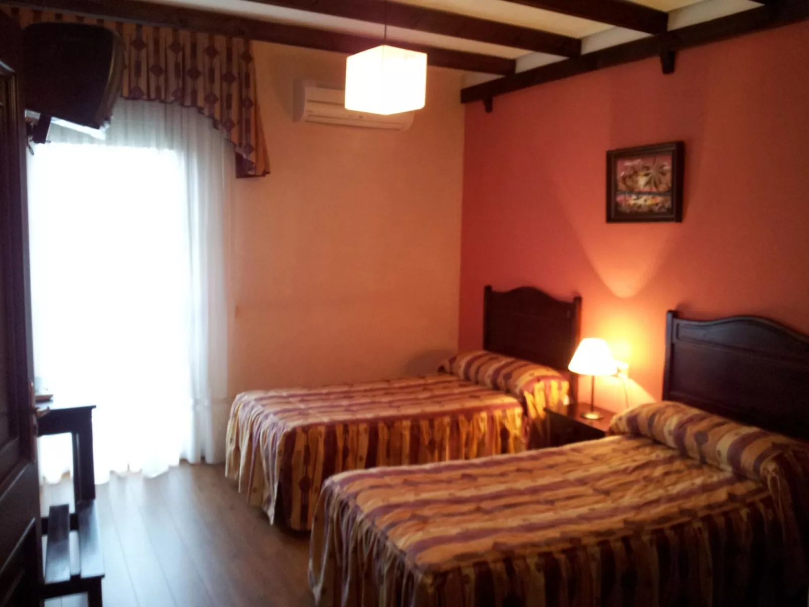 Wohnung in Sotoserrano mit Terrasse und Garten-Binnen