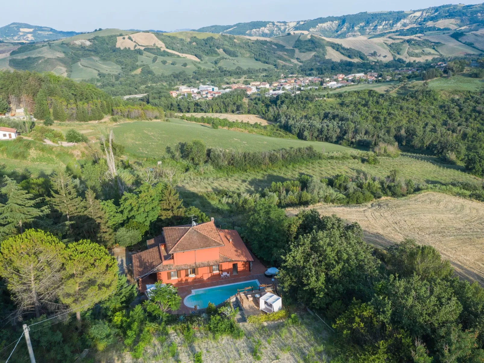 Landgut "TenutaQuarantaOlivi-Buiten