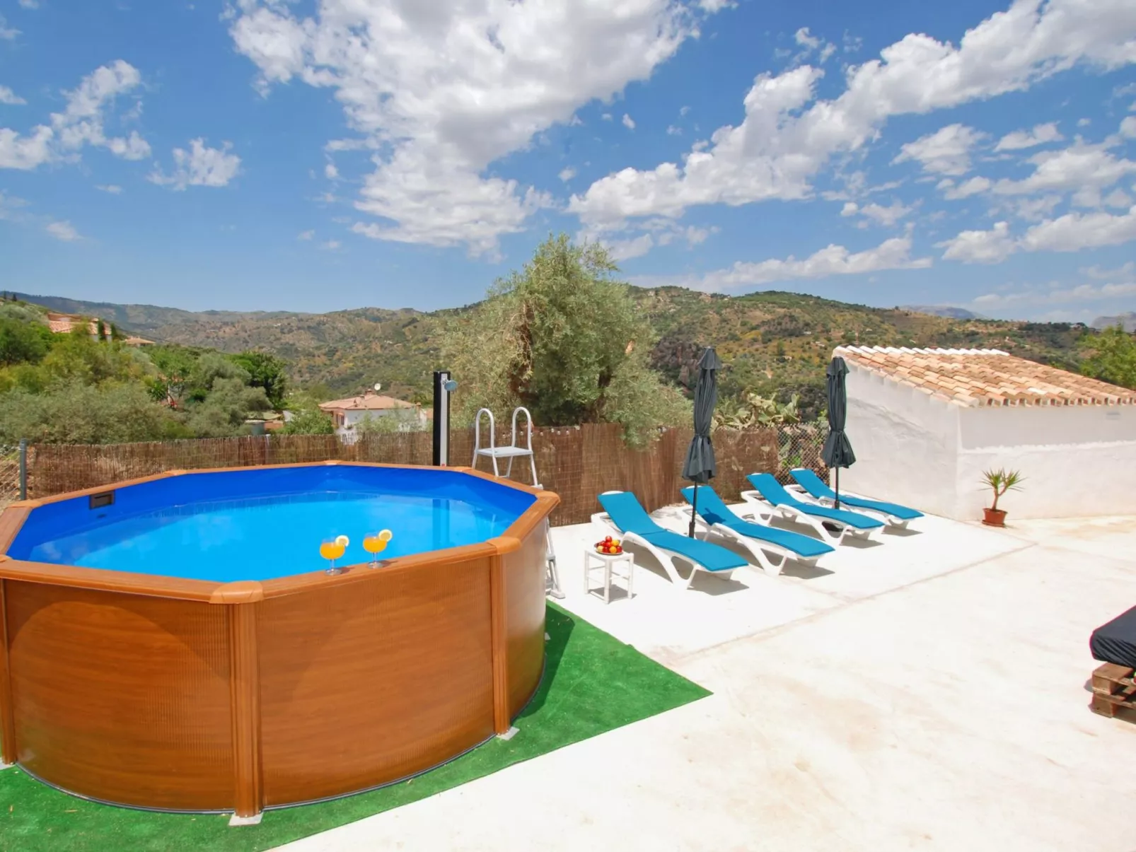 Finca "Casa Maria" mit Bergblick-Buiten