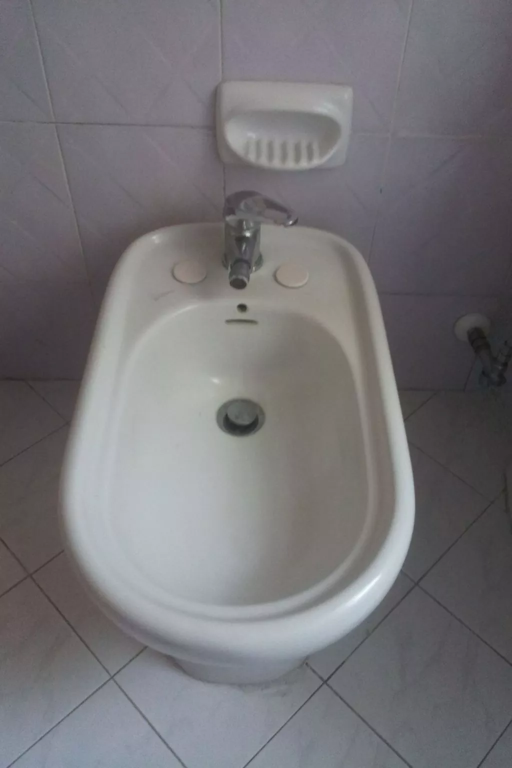 Gemütliche Wohnung in Borgo-Sanzio mit Privatparkplatz-Image-tags.info