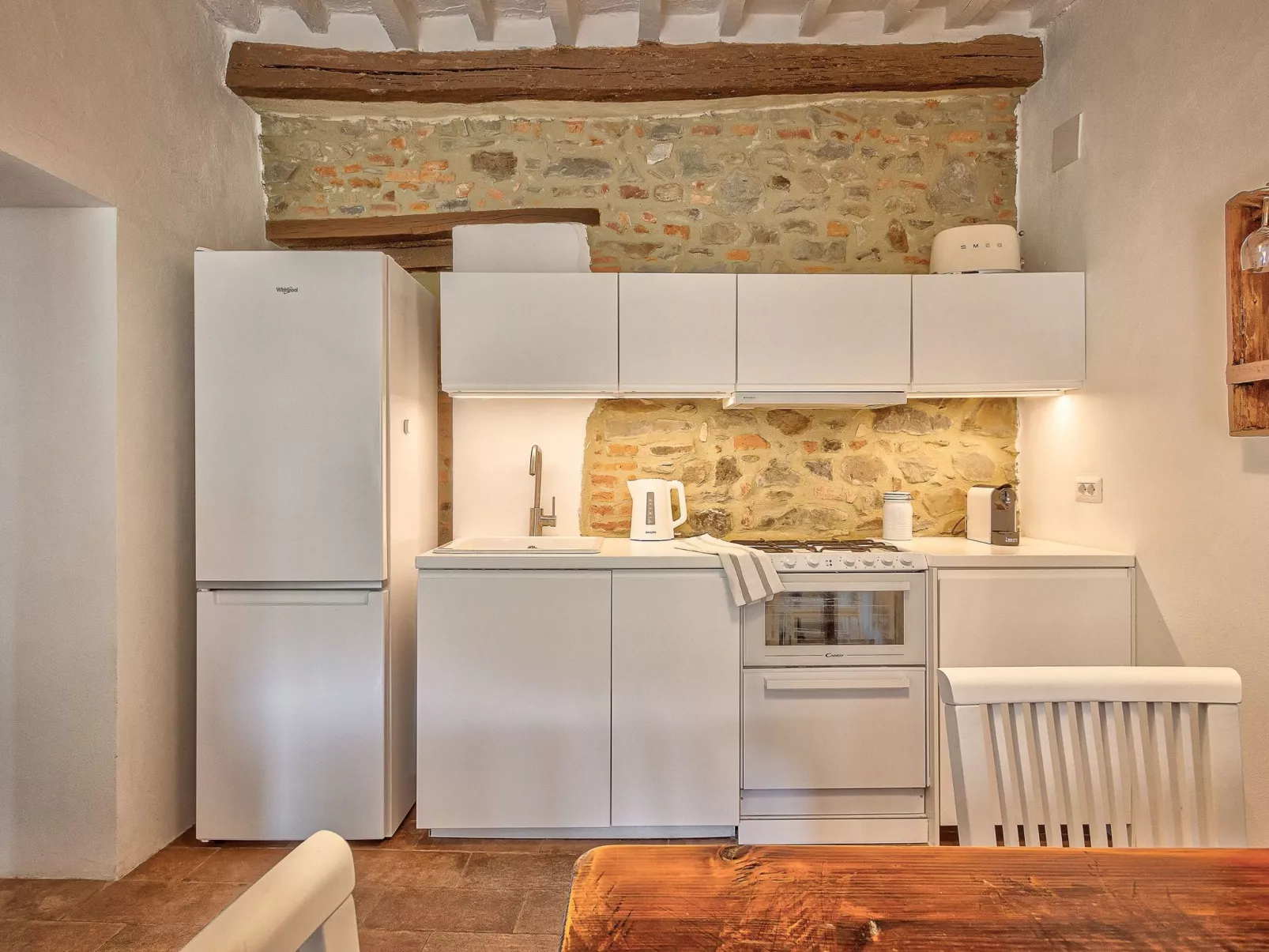 Charmante toskanische Wohnung mit Balkon und Blick.-Binnen