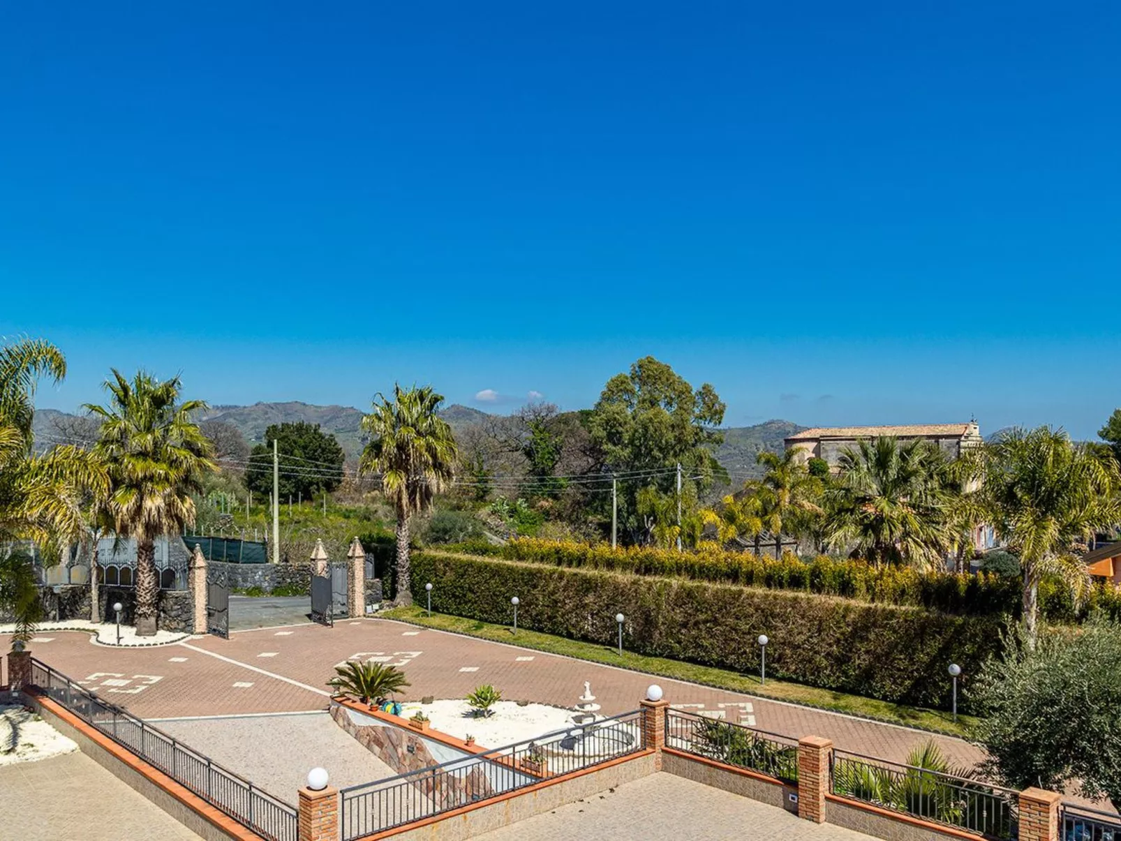 Ferienvilla 'Villa Aura' mit Pool-Image-tags.info