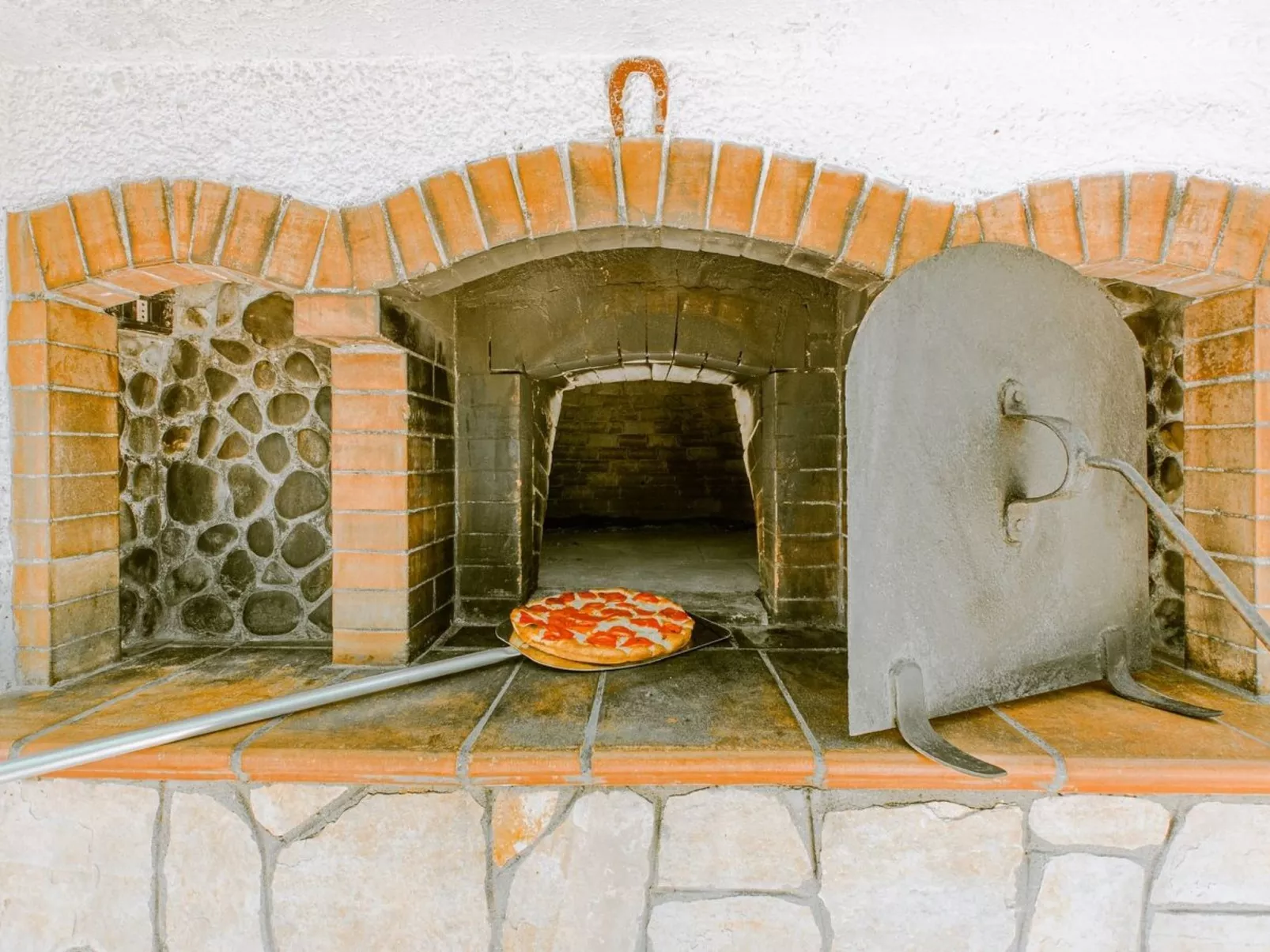 Poggio Trullo mit Pool-Image-tags.info