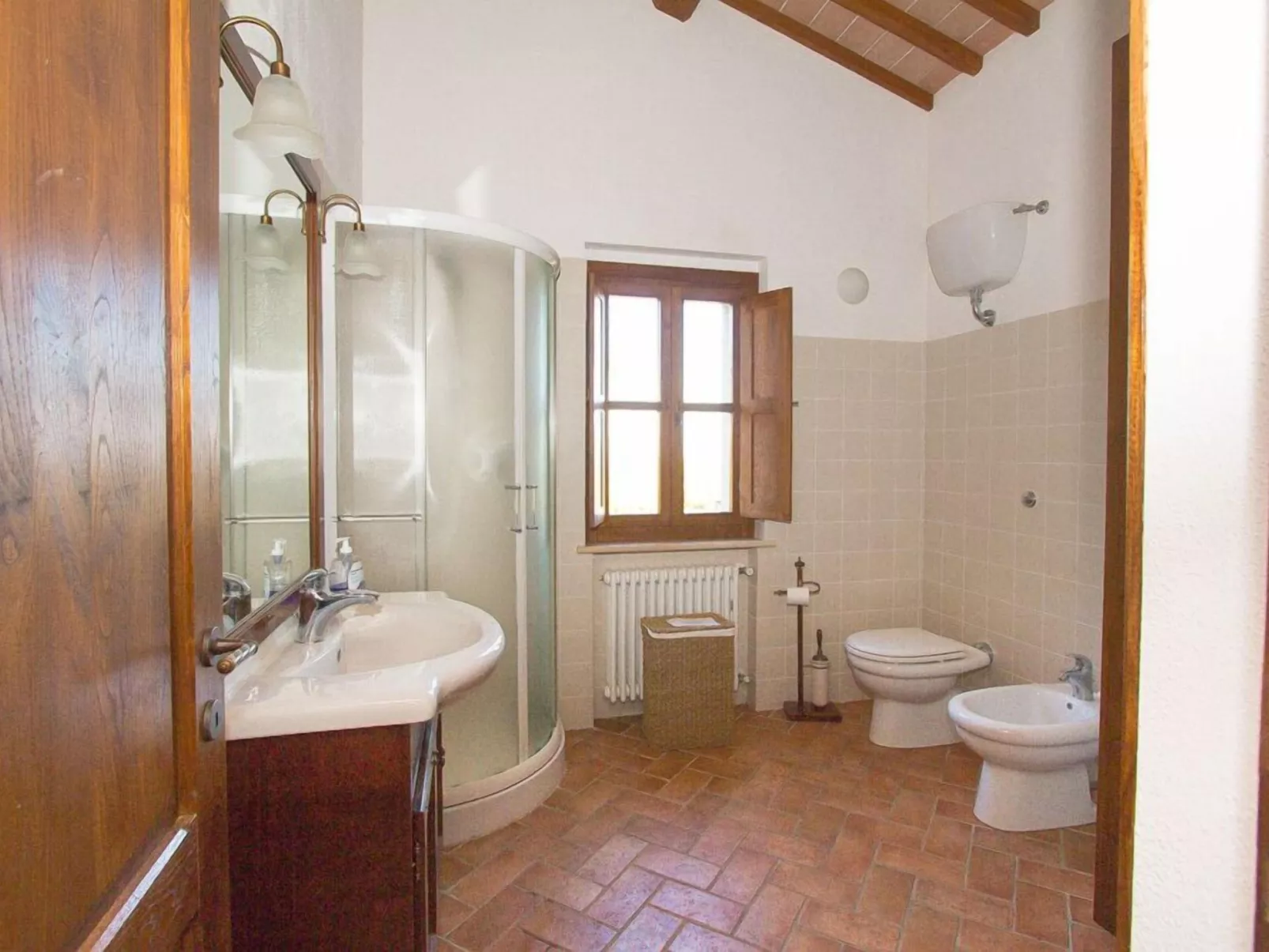 LaPorcilaia, Ferienwohnung mit Seeblick. - Image-tags.info