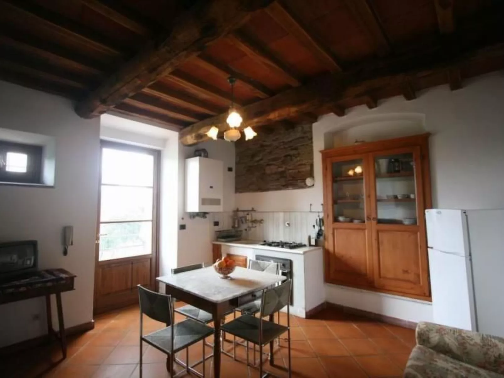 Villa Panzalla Rustico-Binnen