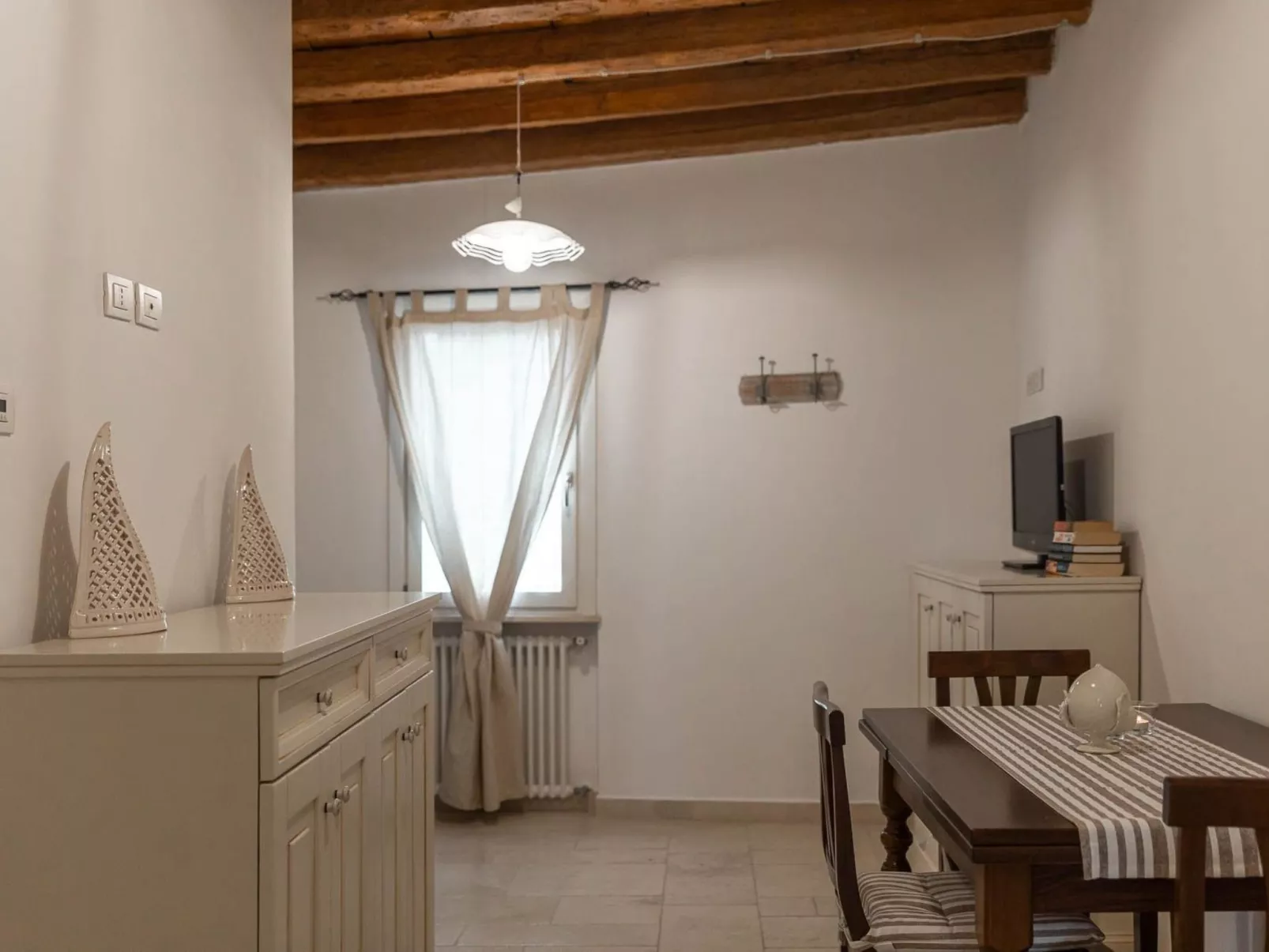 'Dimora Leoci 2-Image-tags.info