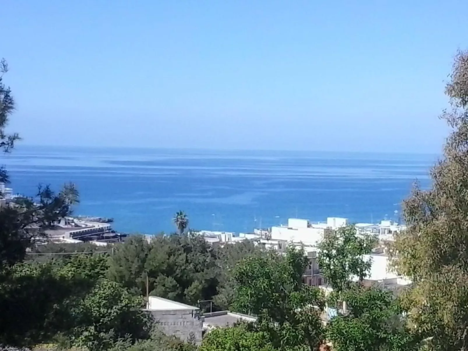 Wohnung in einer Residenz, nur wenige Meter vom Meer entfernt-Image-tags.info