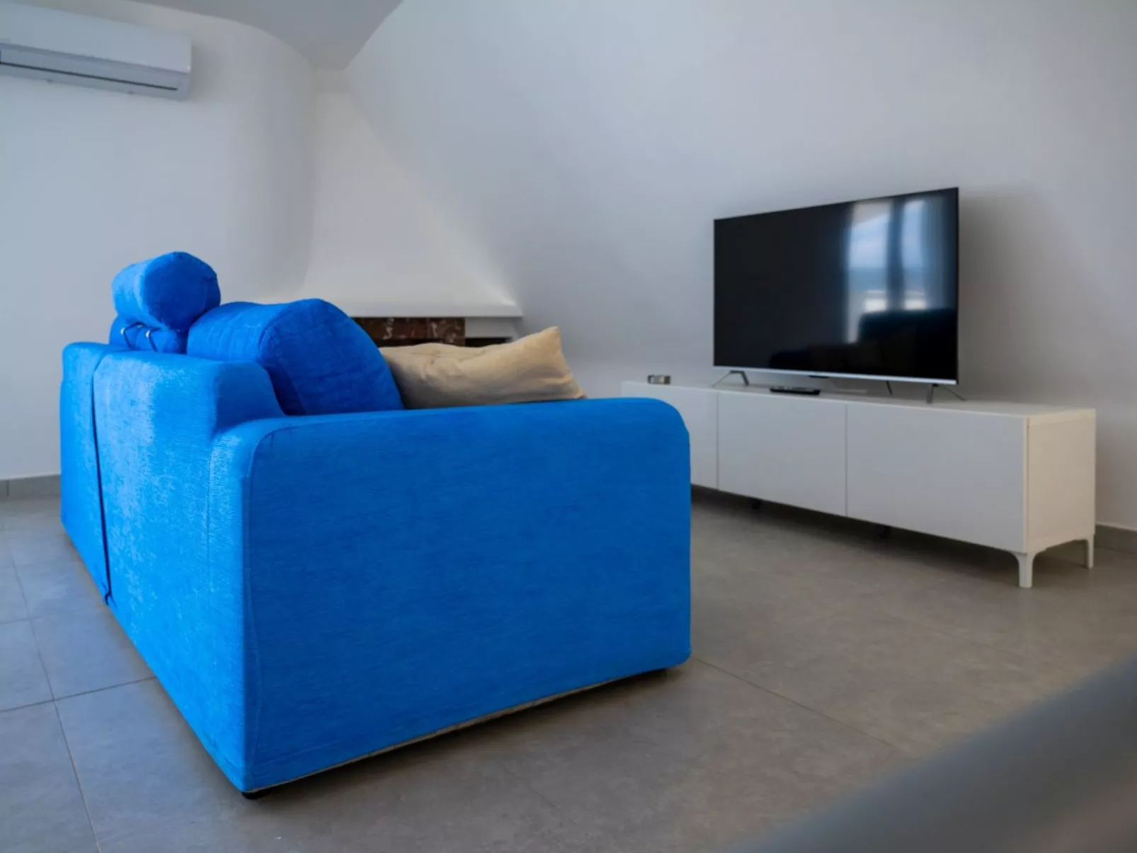 Für 10 Personen an der Küste Siziliens-Image-tags.info