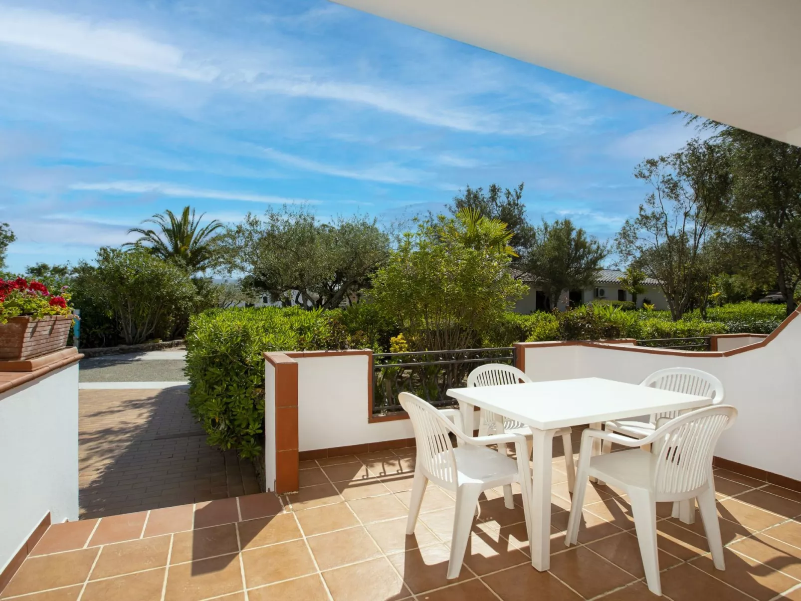 Apt. Dorata 1A, mit gemeinsamem Schwimmbad-Image-tags.info