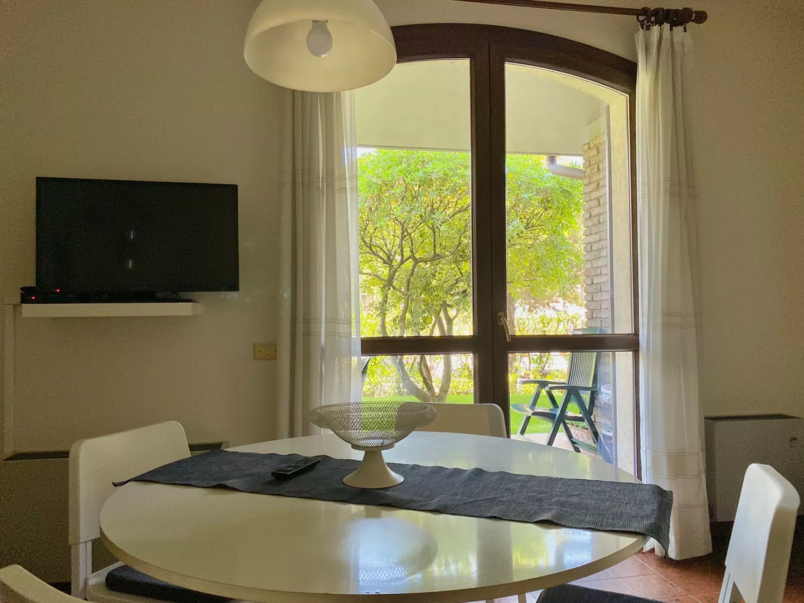 Gemütliche Zweizimmerwohnung mit Garten-Binnen