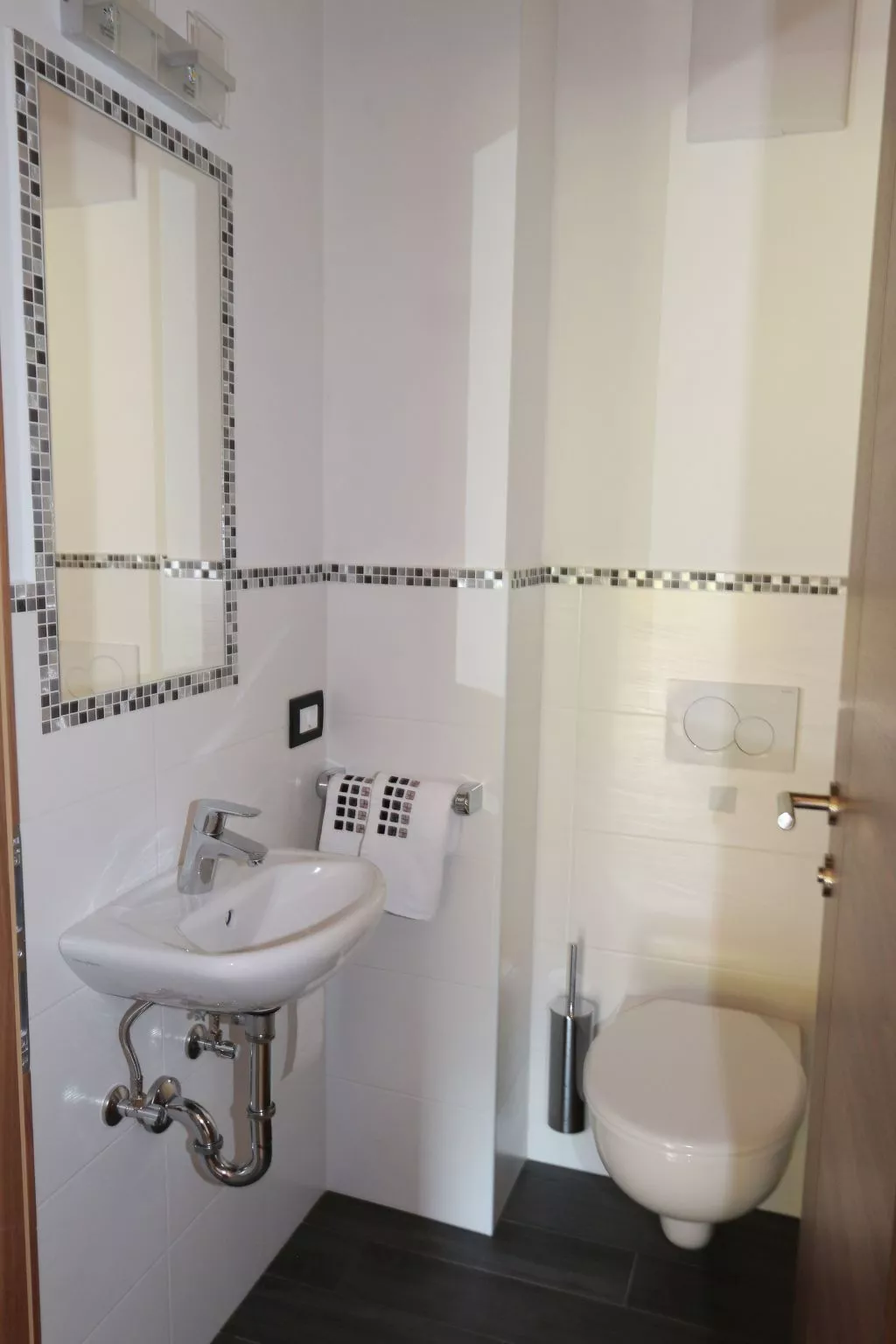 Wohnung "Ciasa Linda App. 1"-Binnen