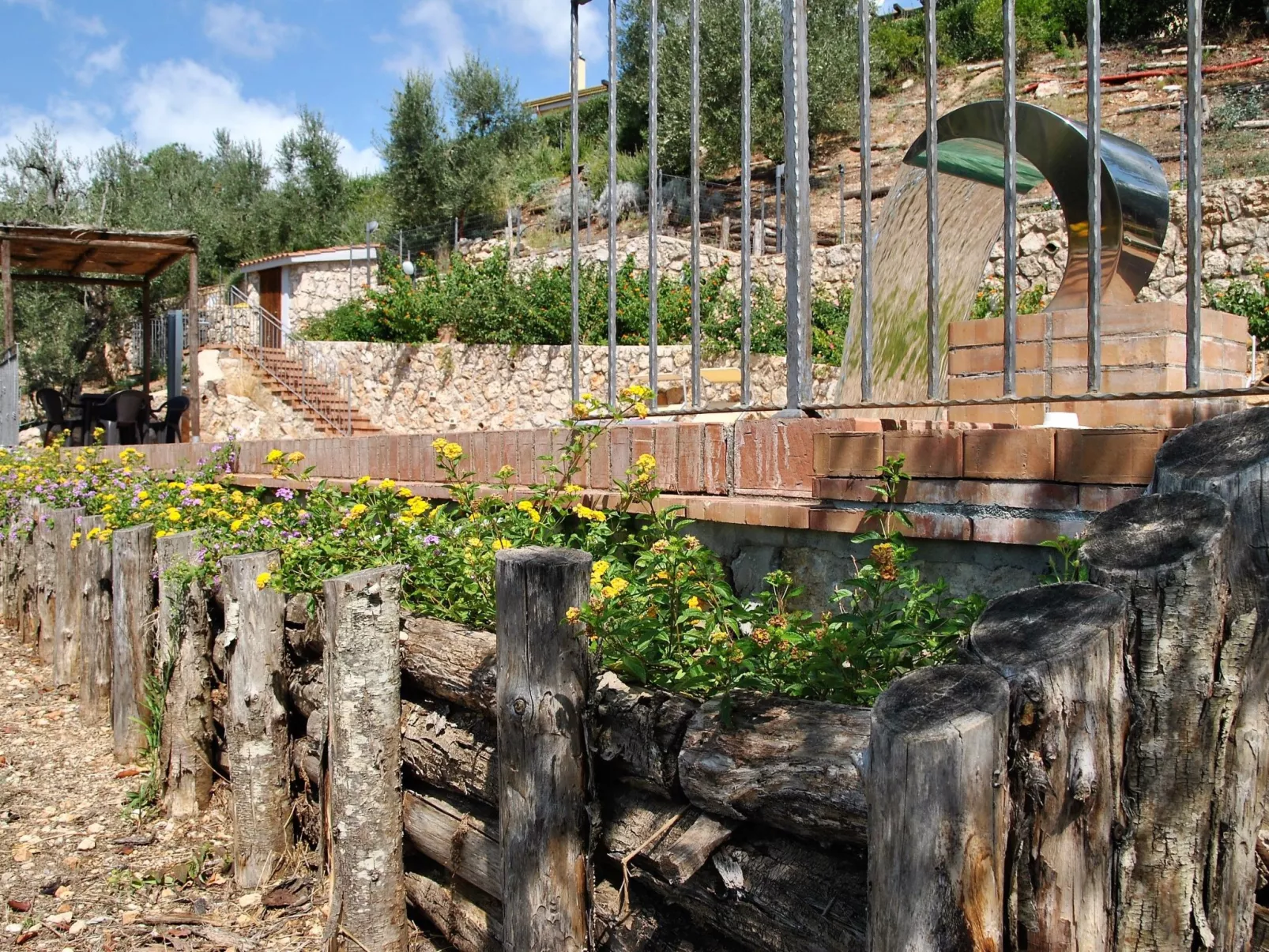 Doppelhaushälfte mit Gemeinschaftspool-Buiten
