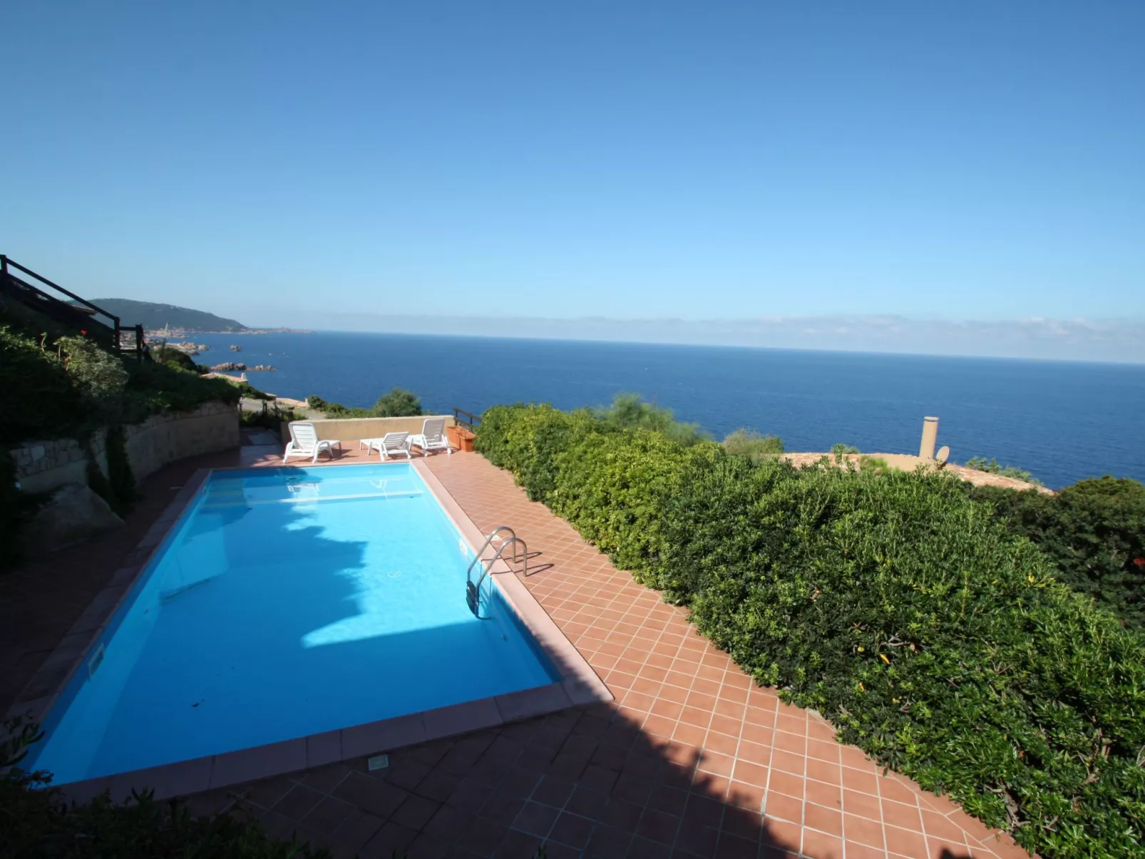 Villini Lu Ciuoni außergewöhnlichen Meerblick.-Image-tags.info