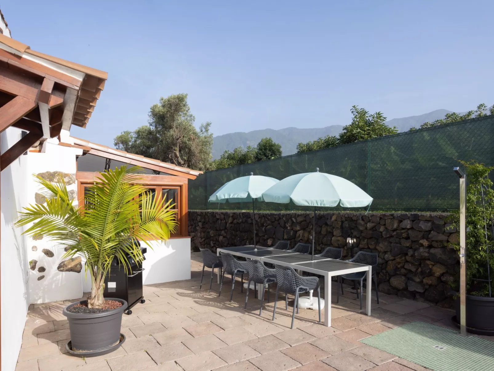 Cruz de los Martillos-Buiten