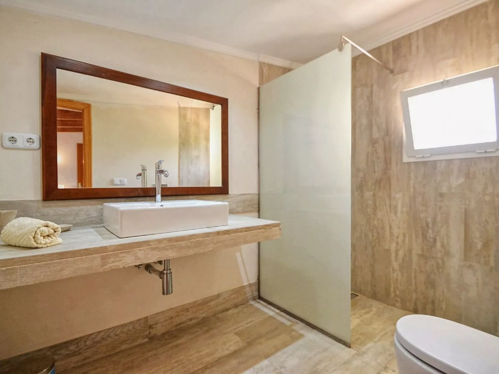 Villa mit Garten, Grill und Terrasse-Image-tags.info