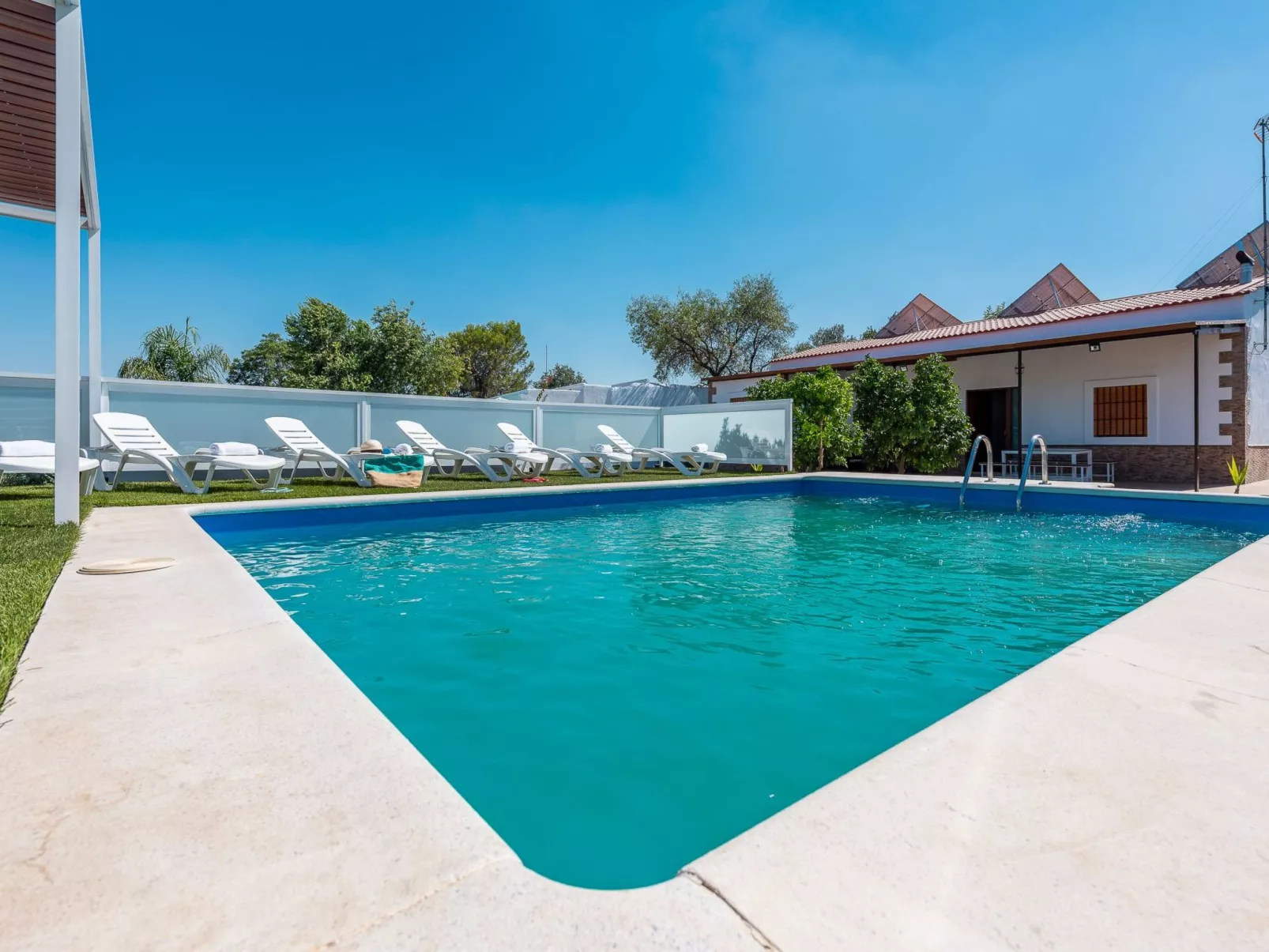 Casa Rural Adalid, auf dem Lande in Sevilla-Buiten