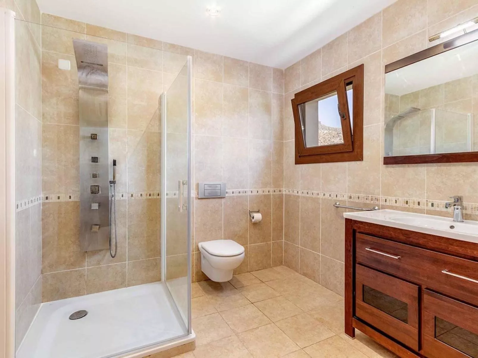 Villa Alexandria Cala Sant Vicenç-Image-tags.info