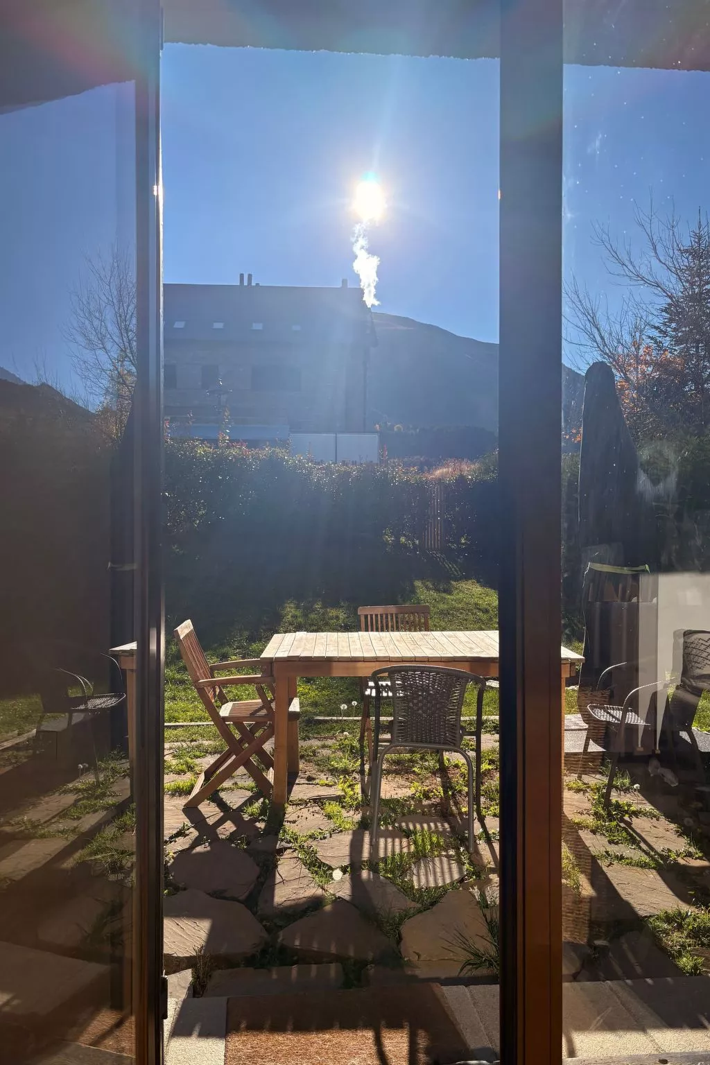 Erdgeschosswohnung Aüt 1 mit privatem Garten in Vall de Boí-Buiten