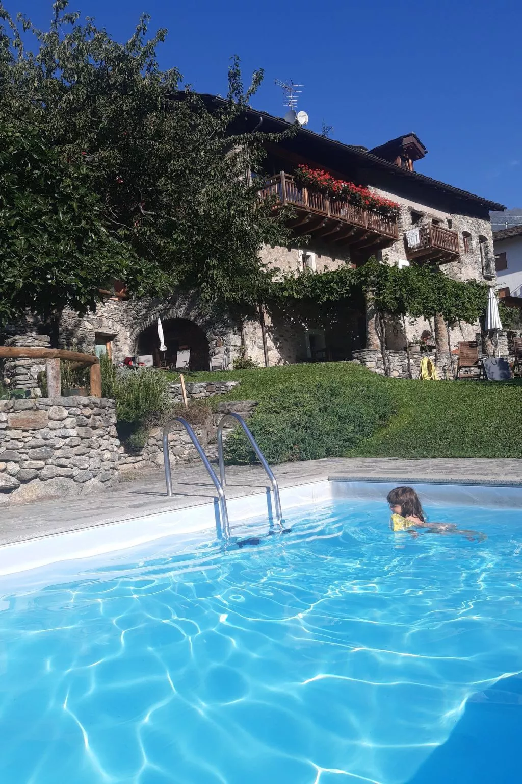 Drei-Zimmer-Wohnung Kaninchen-Buiten