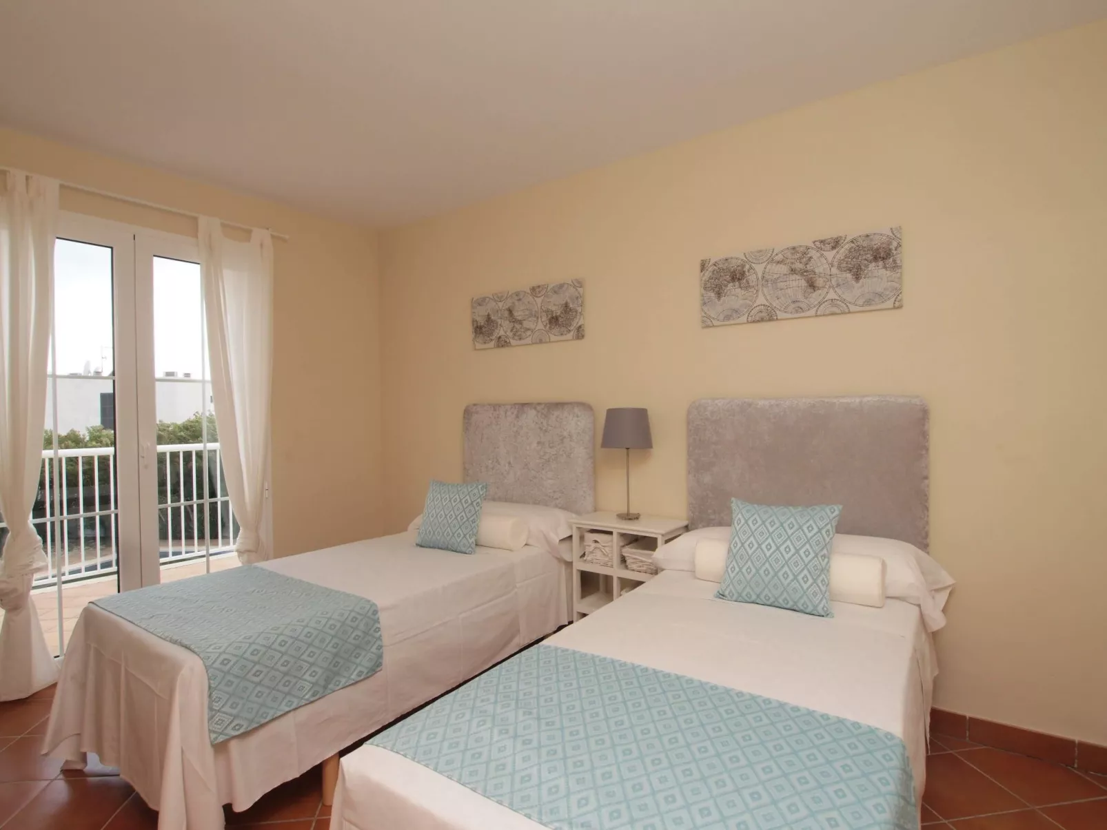 Strandhaus in Playa de Muro für 12 Personen-Image-tags.info