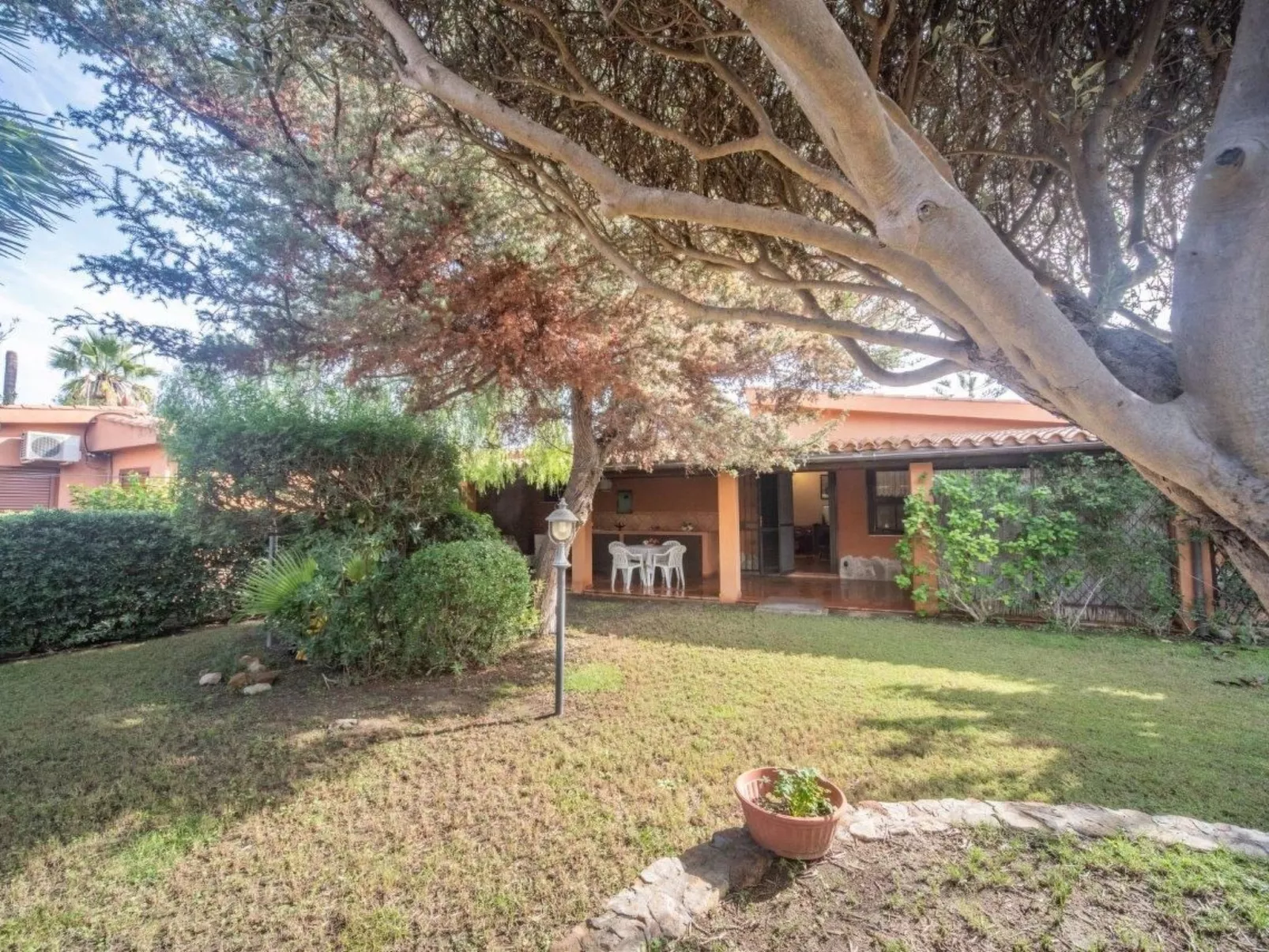 Schöne Villa nur wenige Schritte vom Strand entfernt in Costa Rei-Image-tags.info