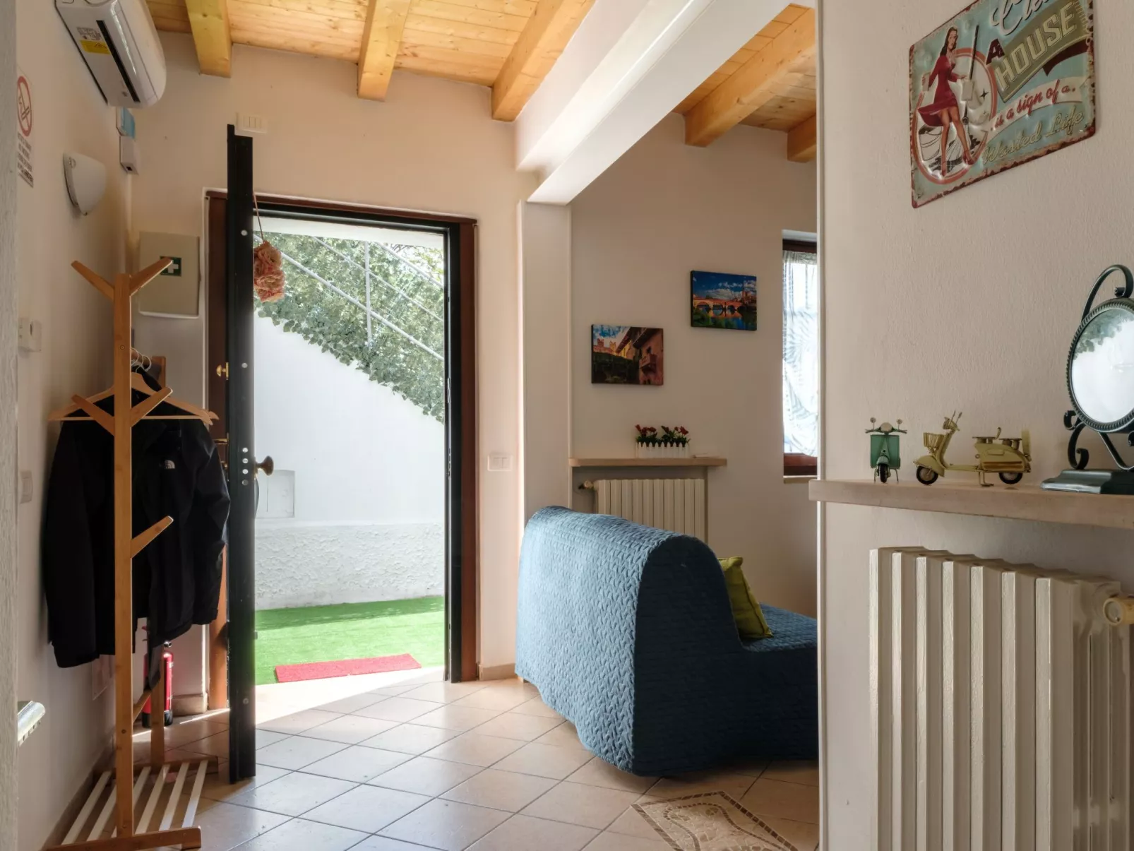 Gardaland bei Holiday World-Binnen