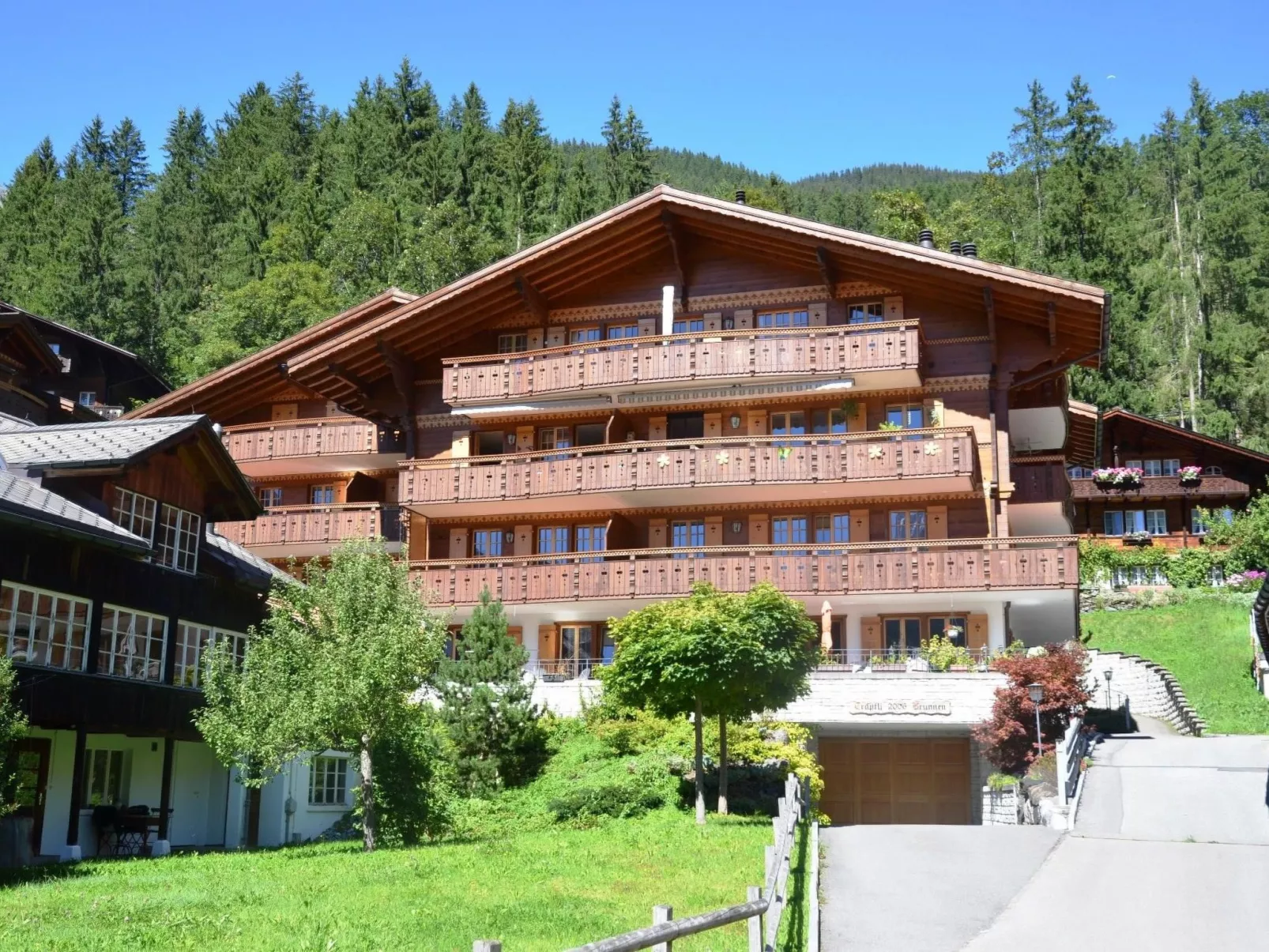 Apartment Brunnen-Buiten