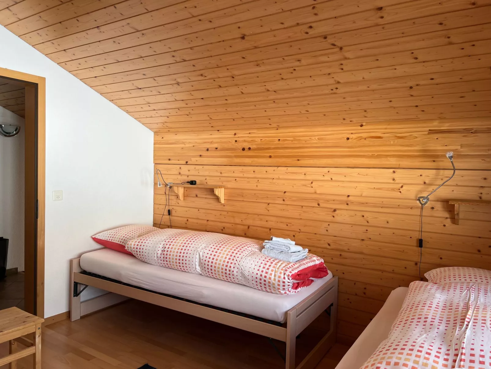 Pfingstweidli 6 Bett Wohnung-Binnen