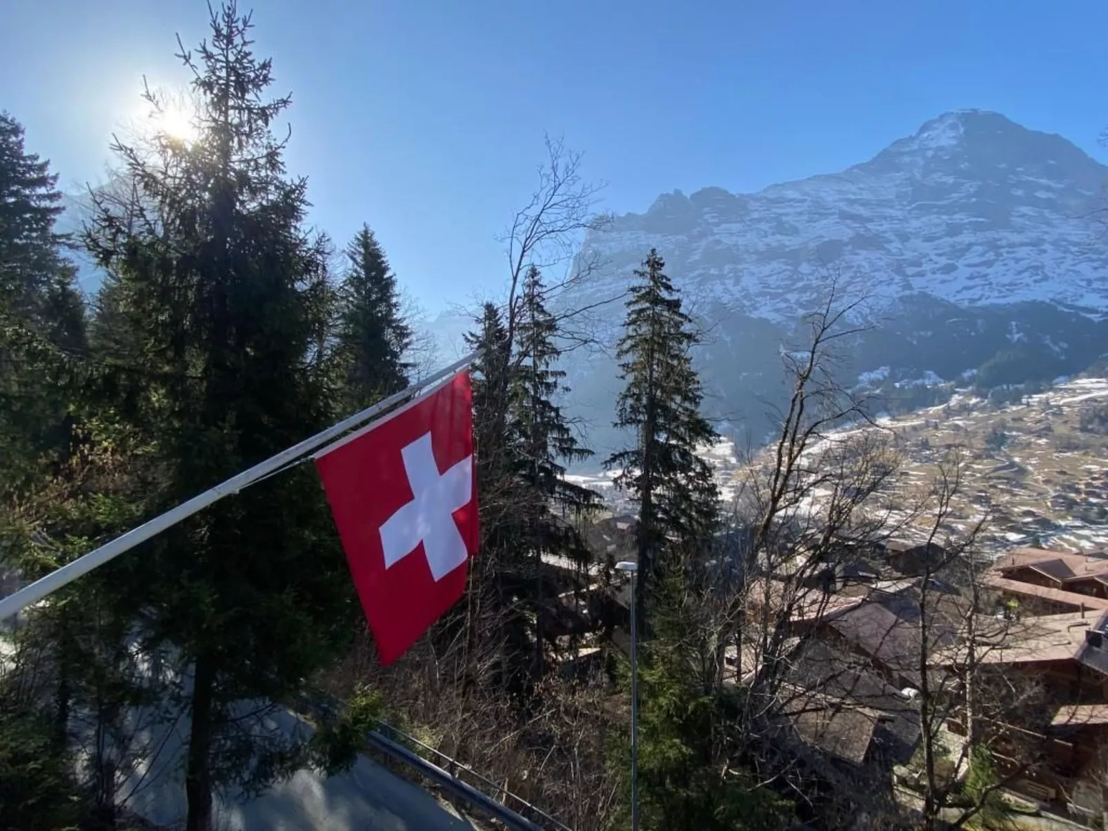 Chalet Tannegüetli-Buiten