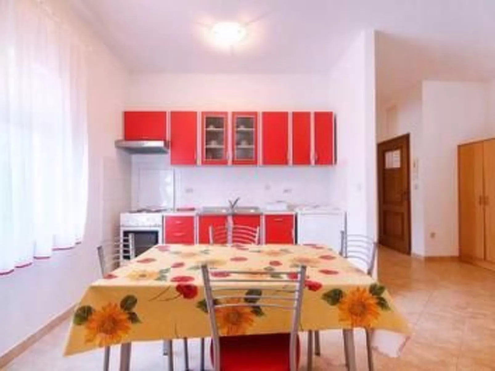 Für 4 Personen ca. 40 m&sup2; in Medulin, Istrien (Medulin und Umgebung)-Image-tags.info