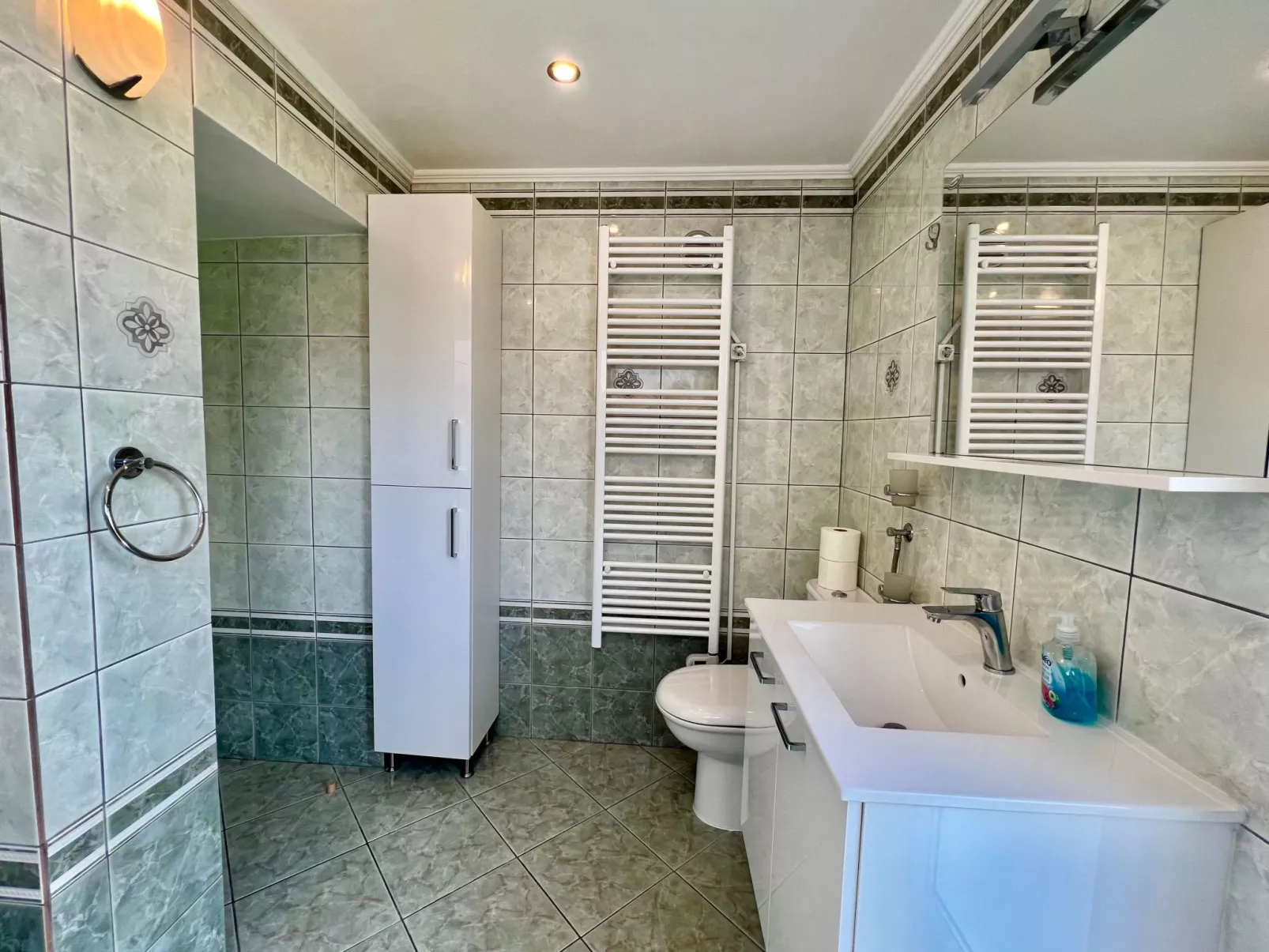 Holiday house Lona-Binnen