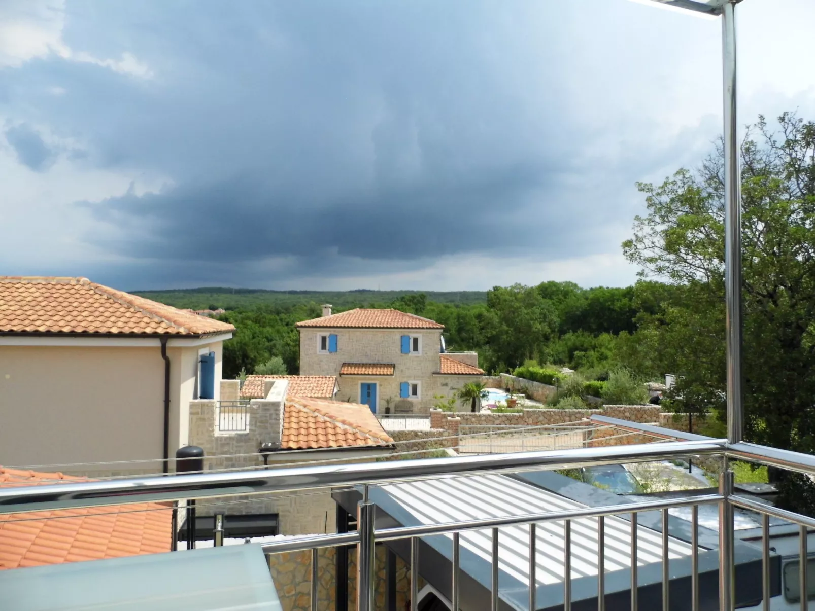 Ausgezeichnete neue und moderne Wohnung-Buiten