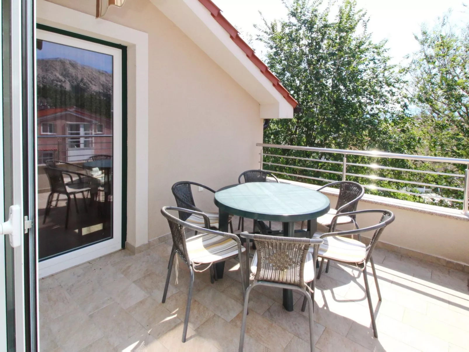 Tolles Appartement in Baška mit Terrasse-Image-tags.info