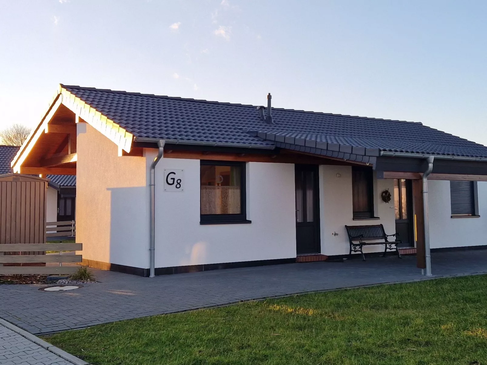 G8 freistehendes Ferienhaus mit Gartenhaus-Image-tags.info