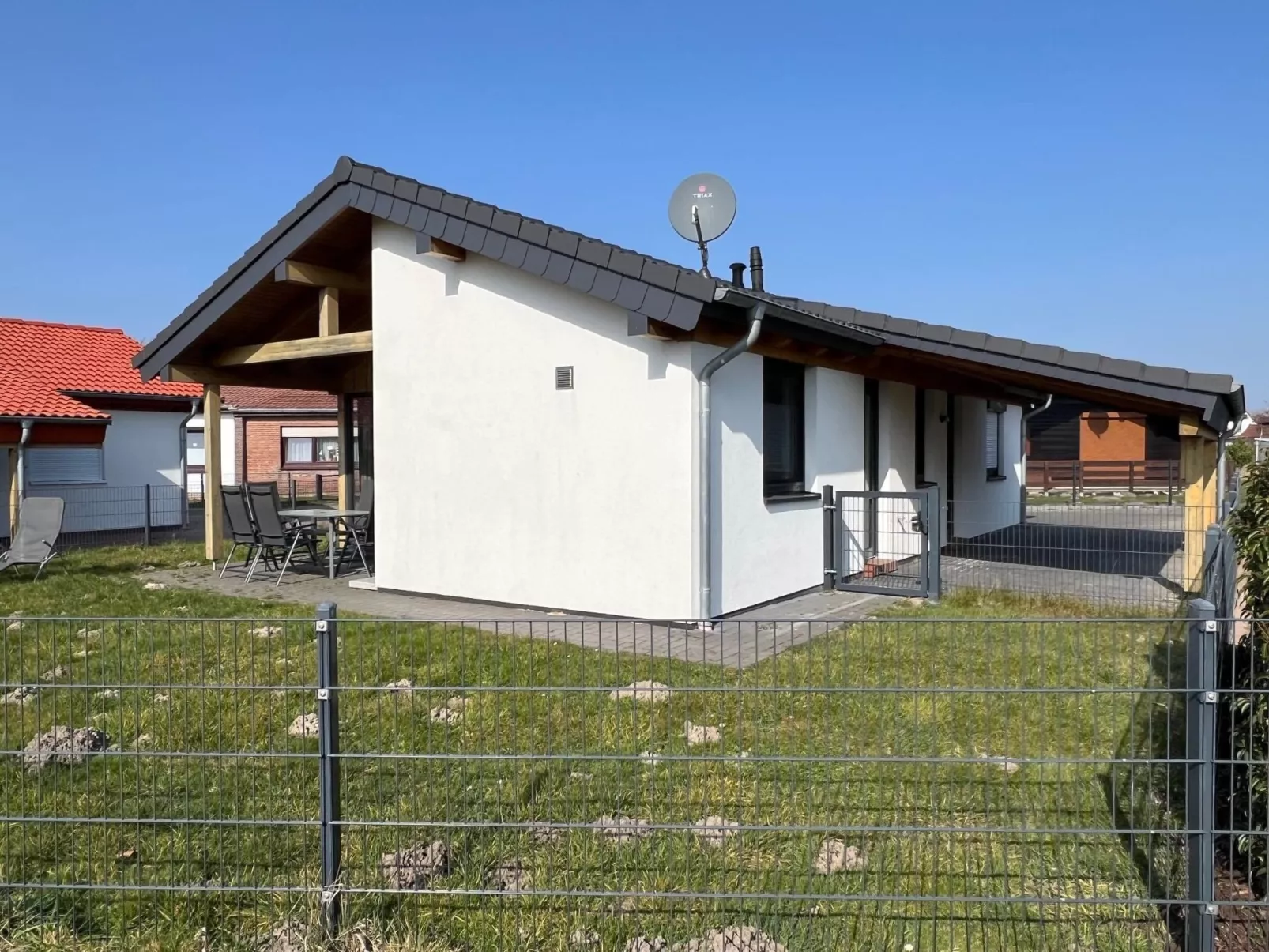 N4 Haus in Nordseenähe mit Terrasse und Garten-Buiten