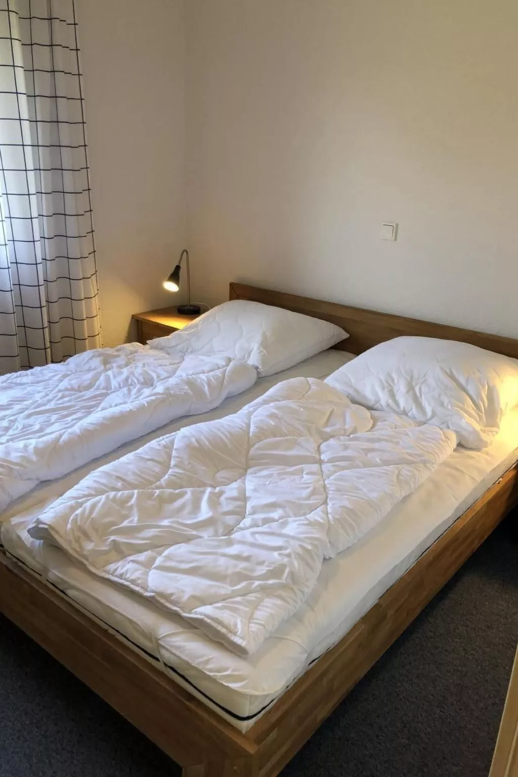 N6 Ferienhaus mit Garten in Eckwarderhörne-Binnen