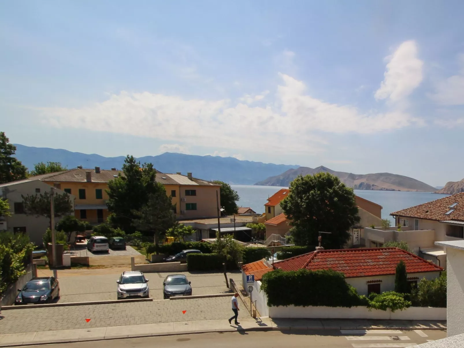 Charmante Ferienwohnung in Baška mit Eigenem Balkon-Buiten