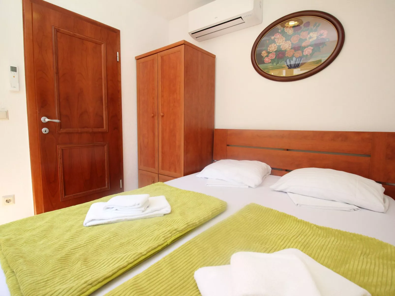 In Baška mit Eigenem Balkon-Binnen