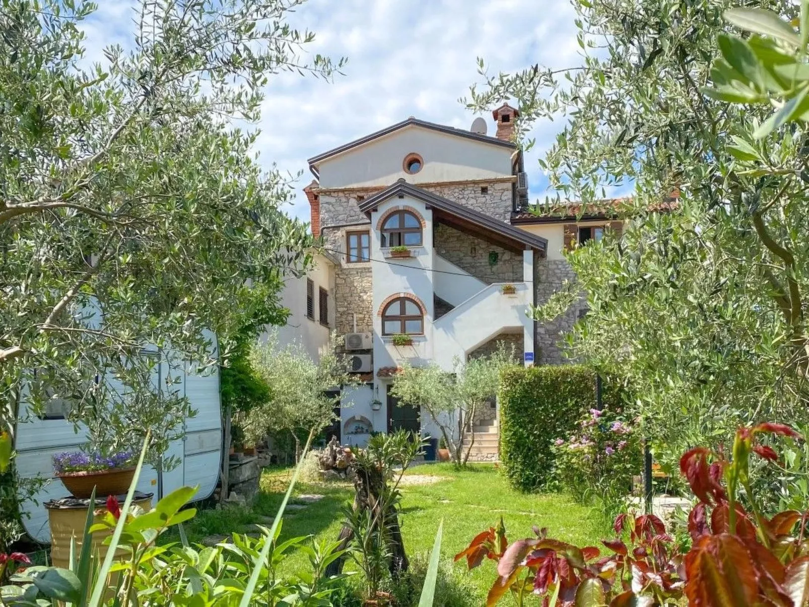 Für 2 Personen ca. 30 m&sup2; in Novigrad, Adriaküste Kroatien (Westküste von I-Buiten