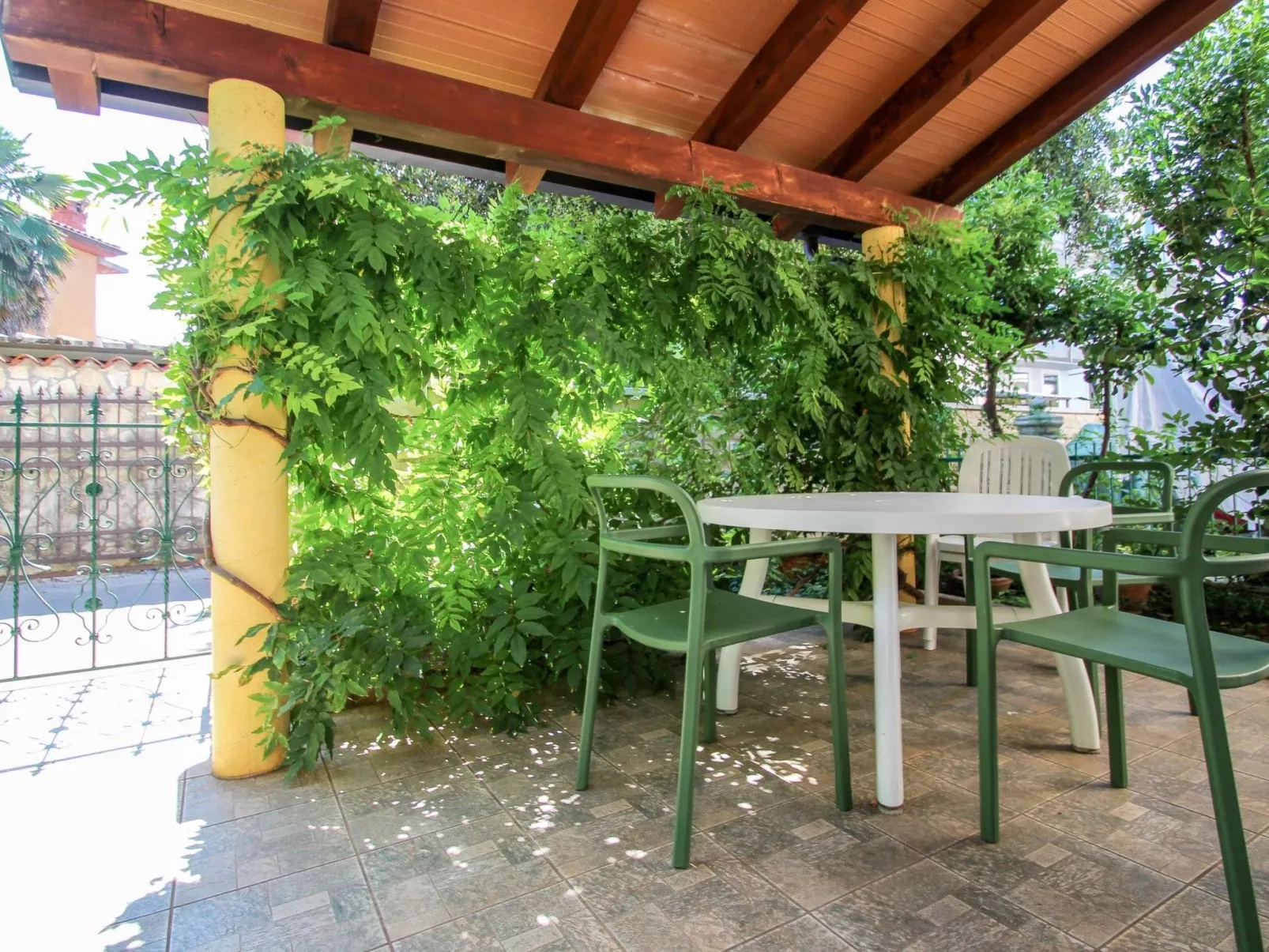 "Viviana" direkt am Strand-Buiten