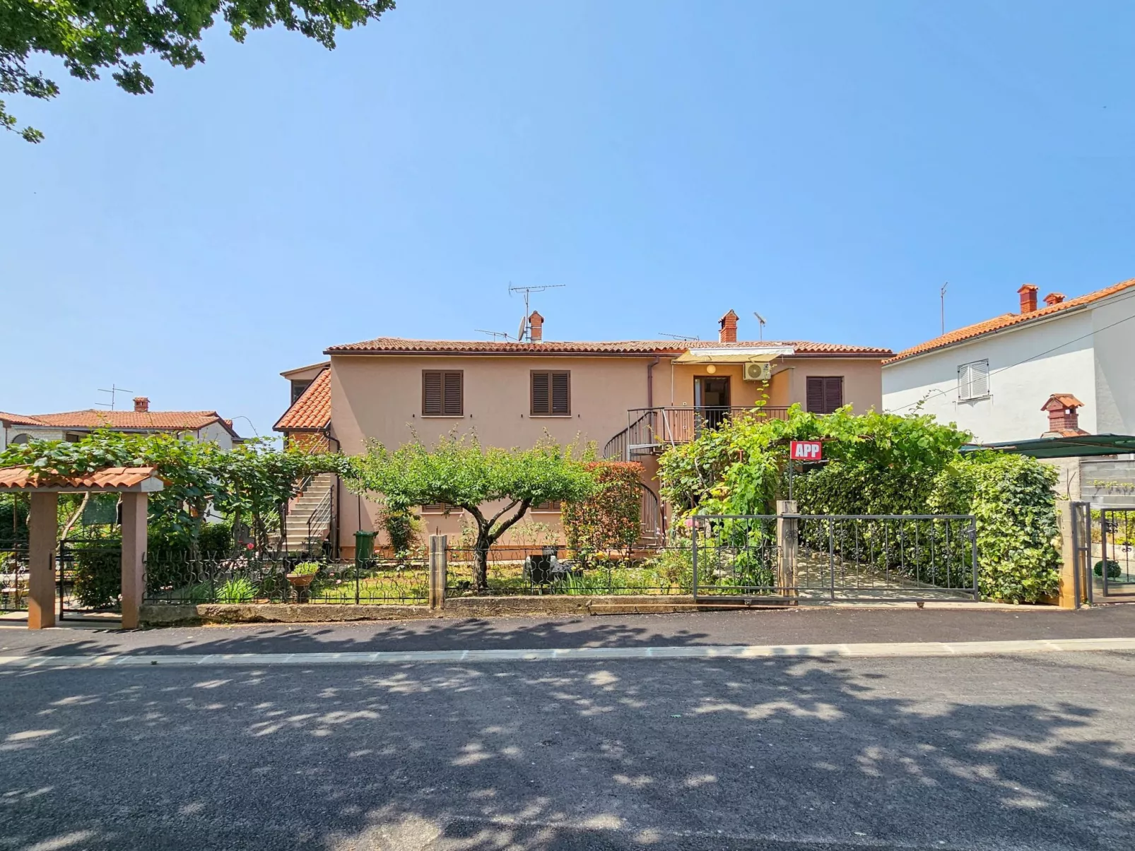 Appartement mit Terrasse für 2 Personen-Buiten