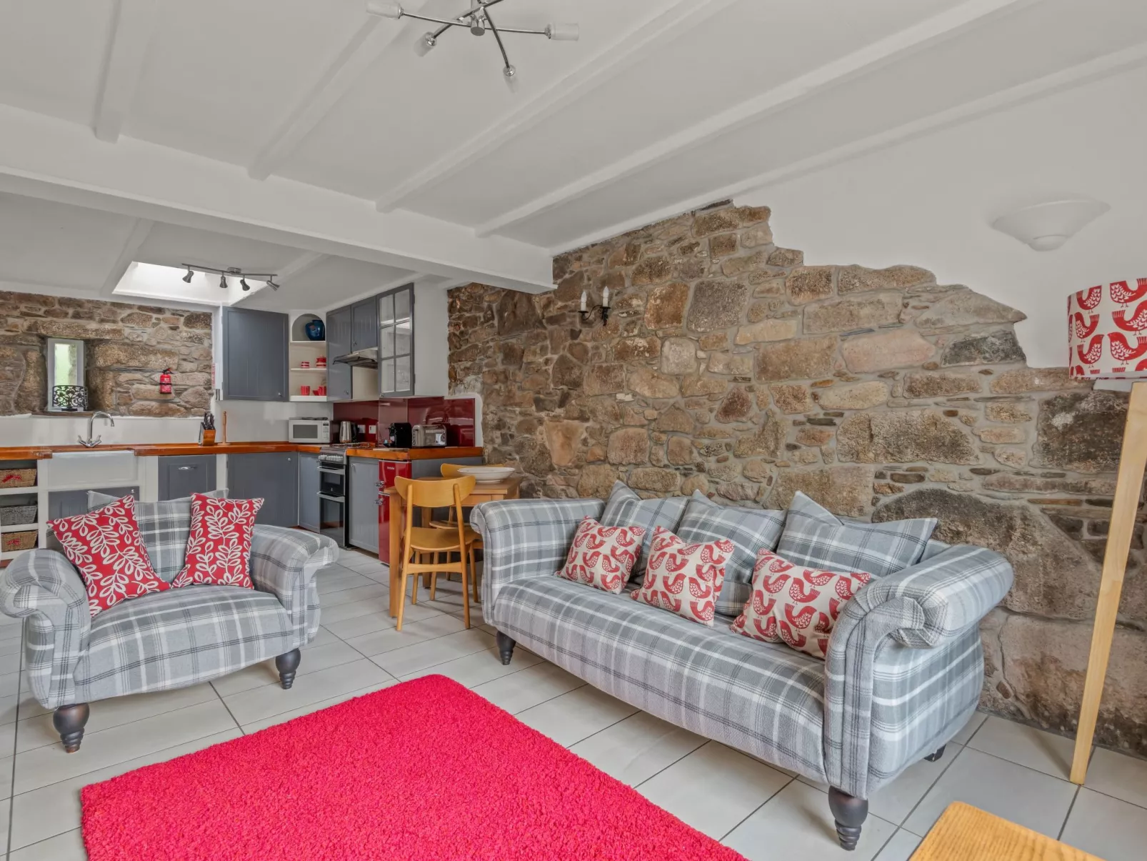 Idyllisches Landhaus Rosemary-Binnen