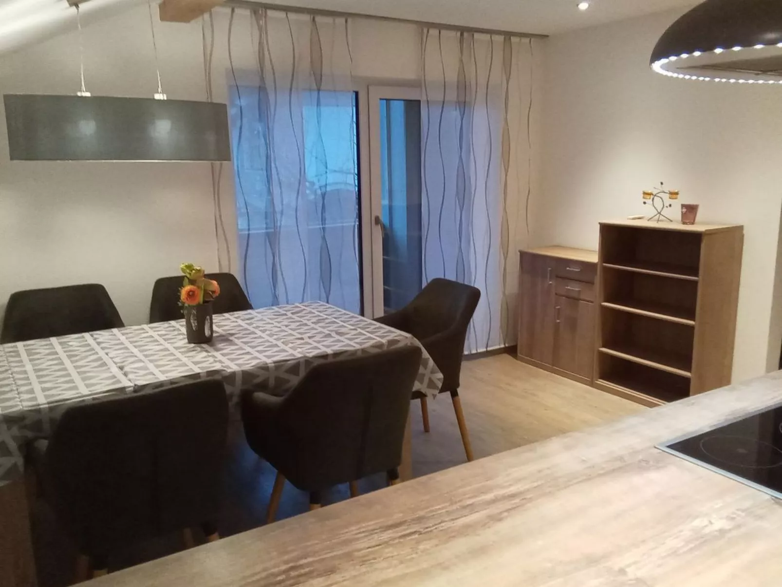 Exclusive Ferienwohnung mit Balkon-Binnen