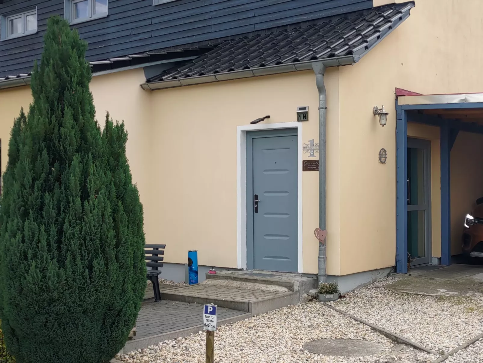 Nette Wohnung in Großsteinberg mit Grill und Terrasse-Buiten