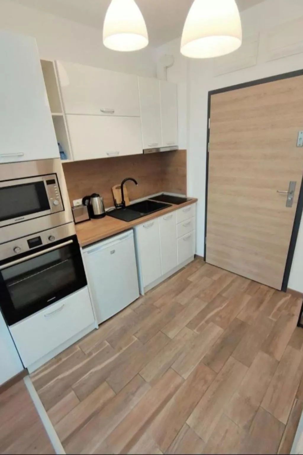 Studio "Allure Varna" mit Infinity-Pool-Binnen