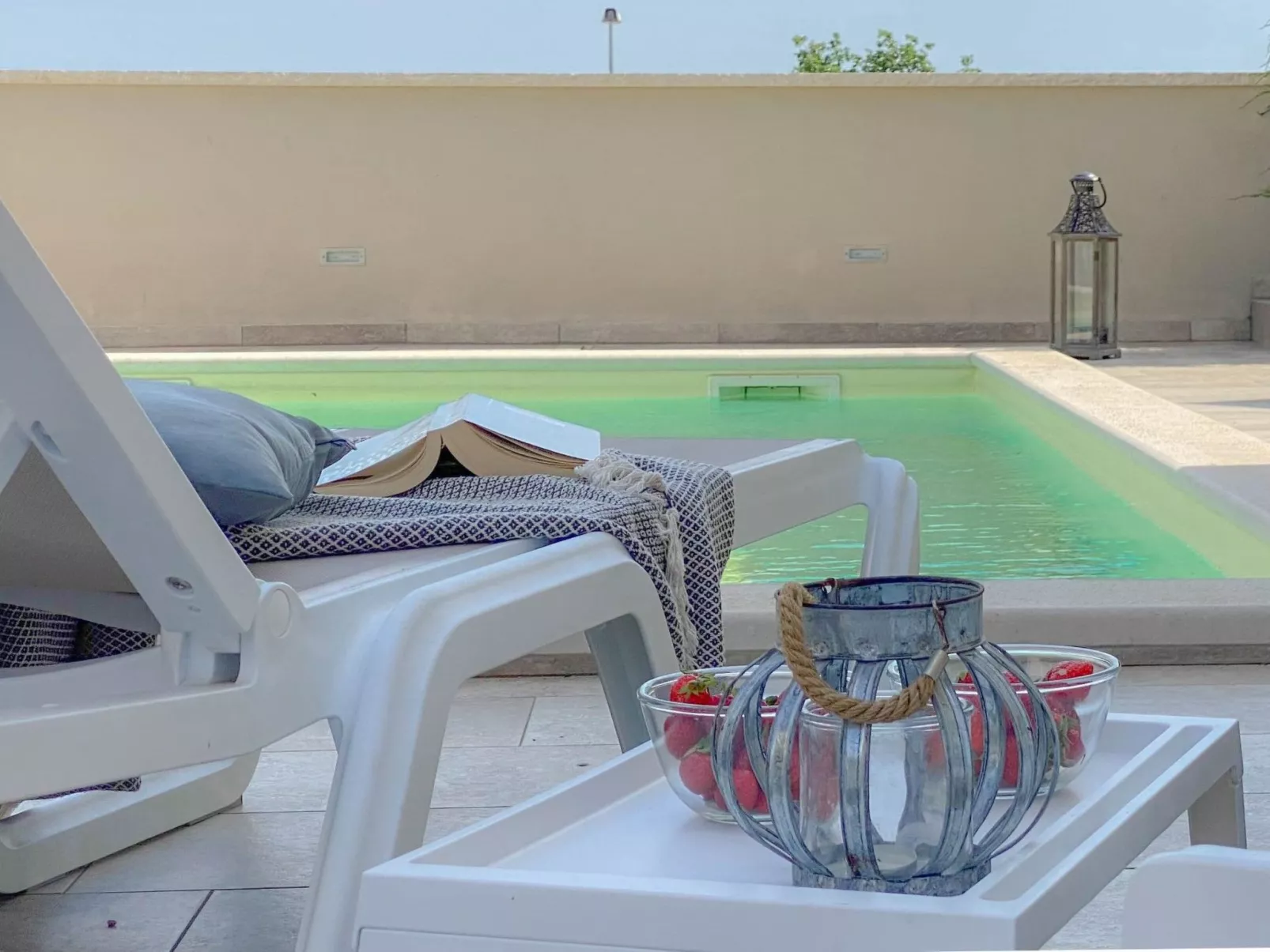 "Hanna" mit privatem Pool-Buiten